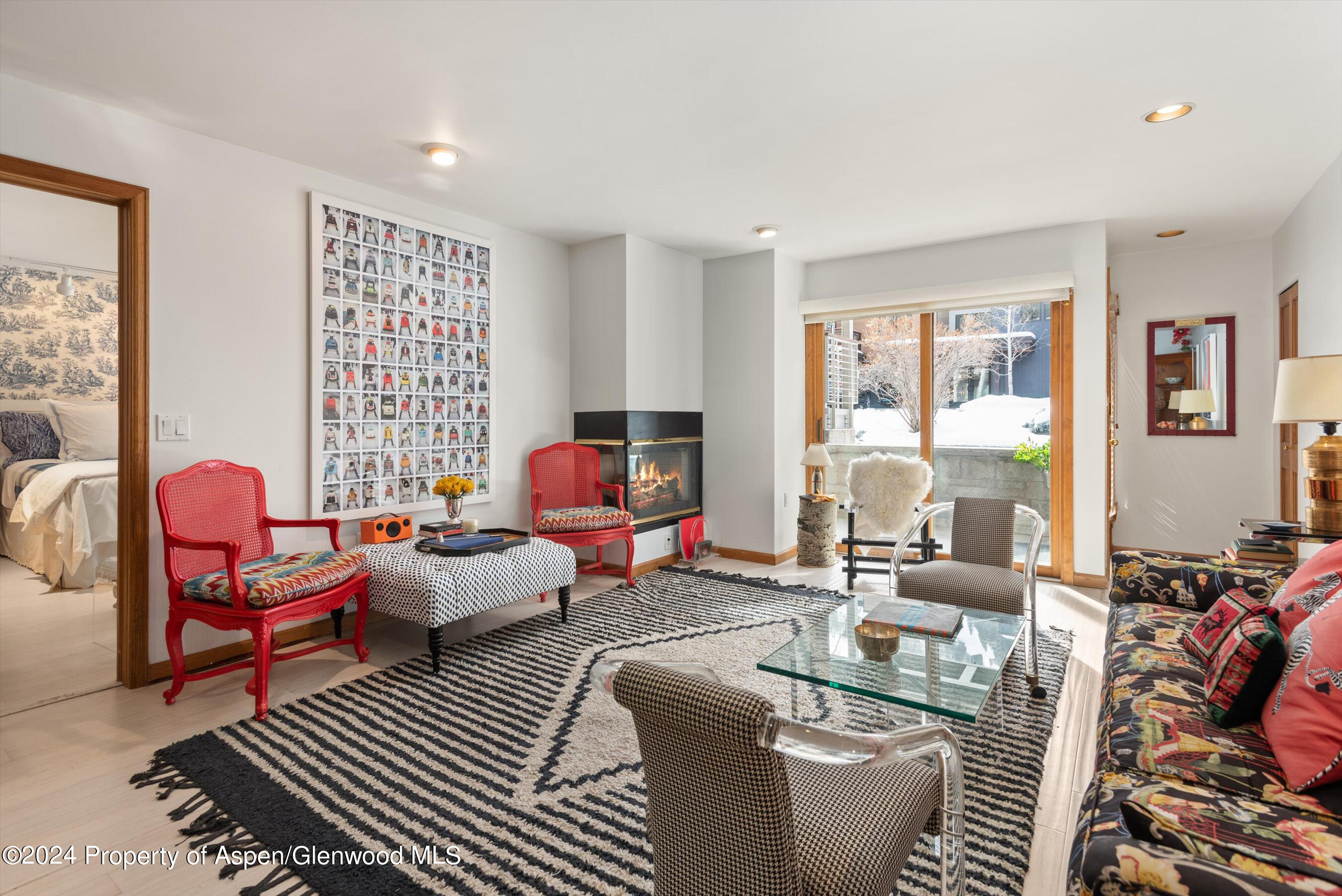 100 E Dean Street, 1B & 1C