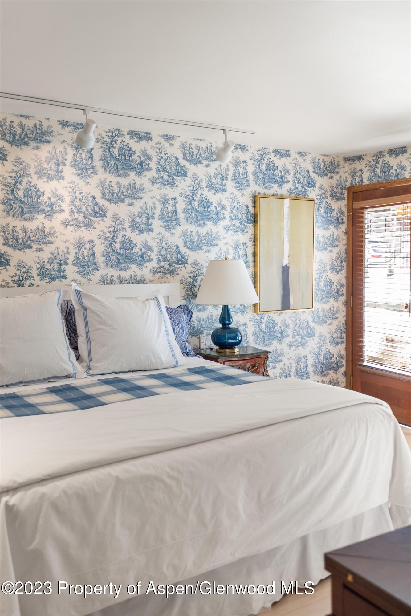 100 E Dean Street, 1B & 1C