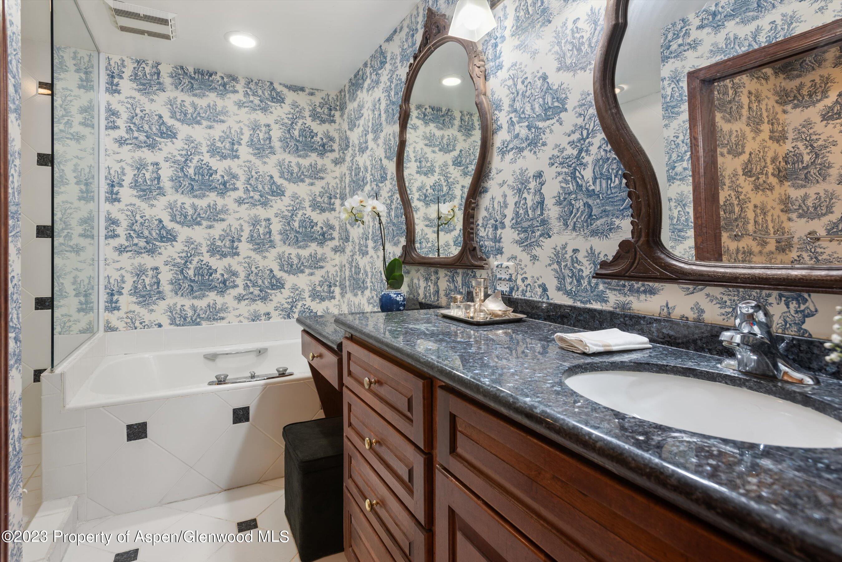 100 E Dean Street, 1B & 1C