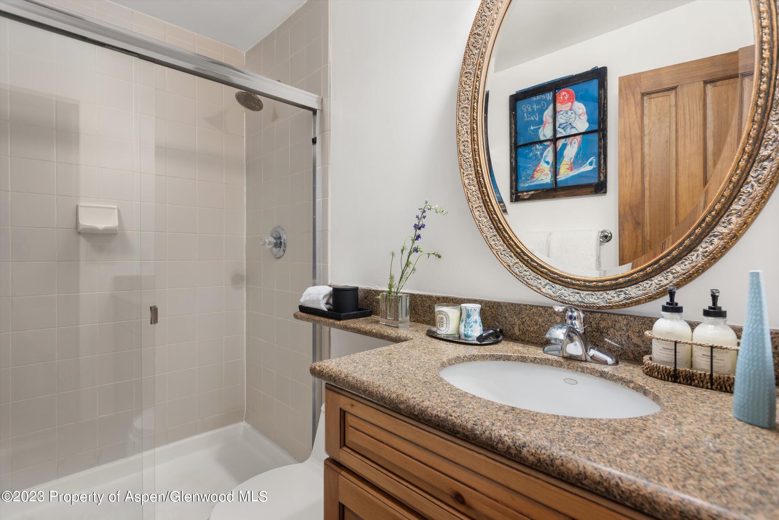 100 E Dean Street, 1B & 1C