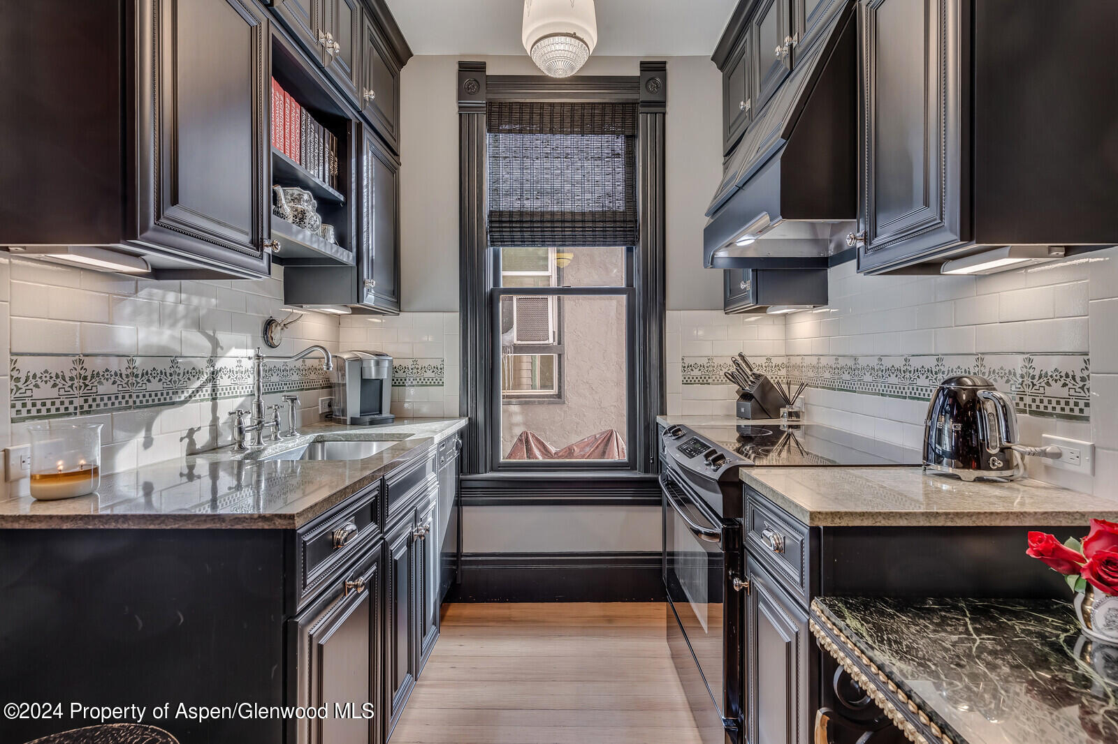 333 W Main Street, 1A