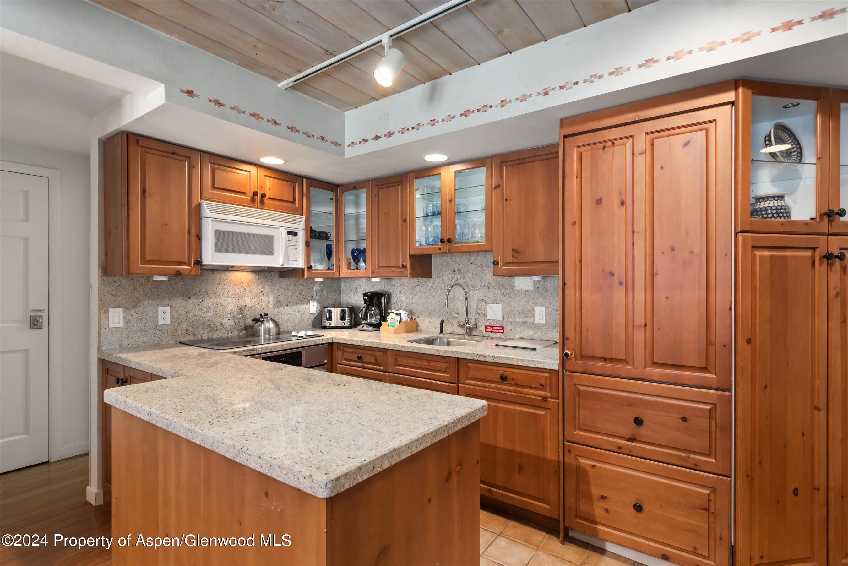 690 Carriage Way, A3F