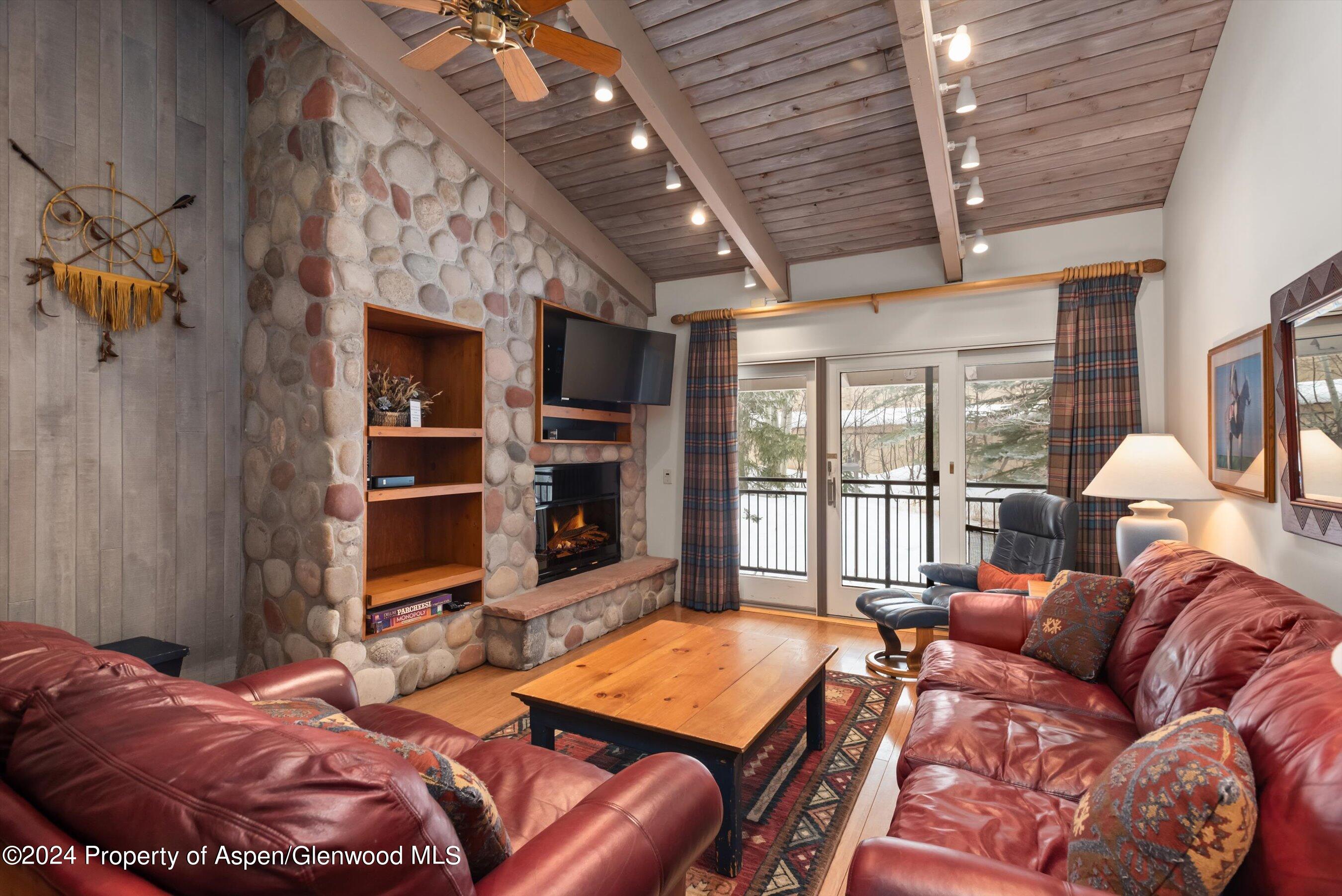 690 Carriage Way, A3F