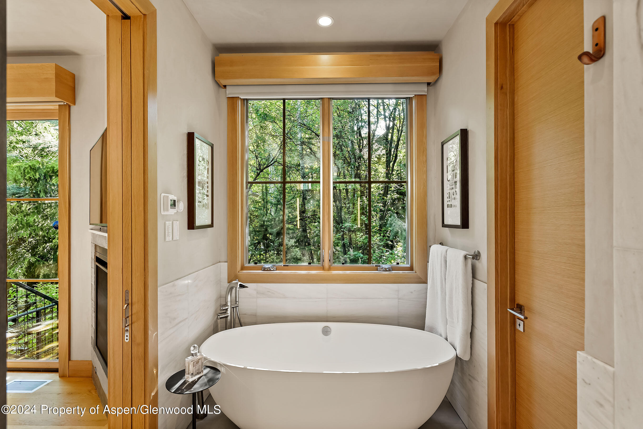 1190 Riverside Drive