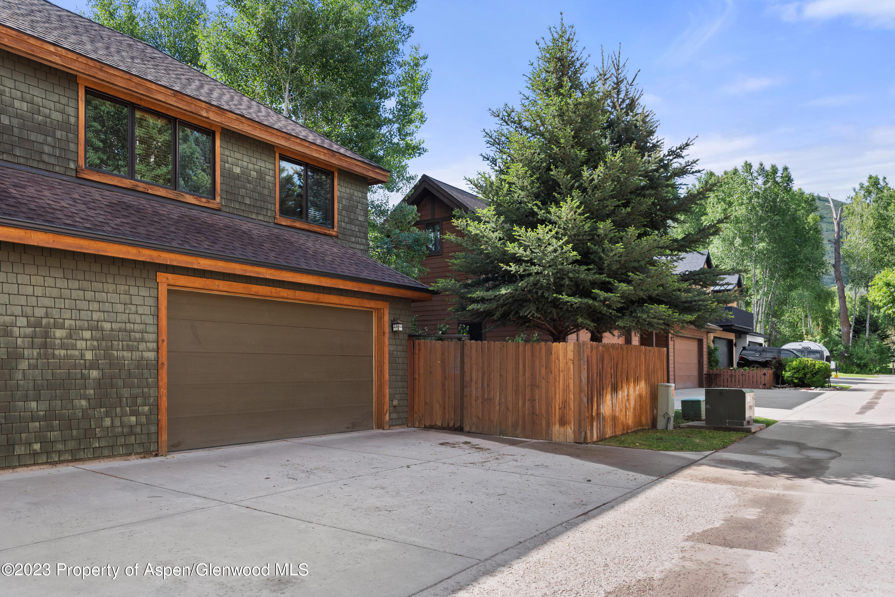 316 Allison Lane Lane, B