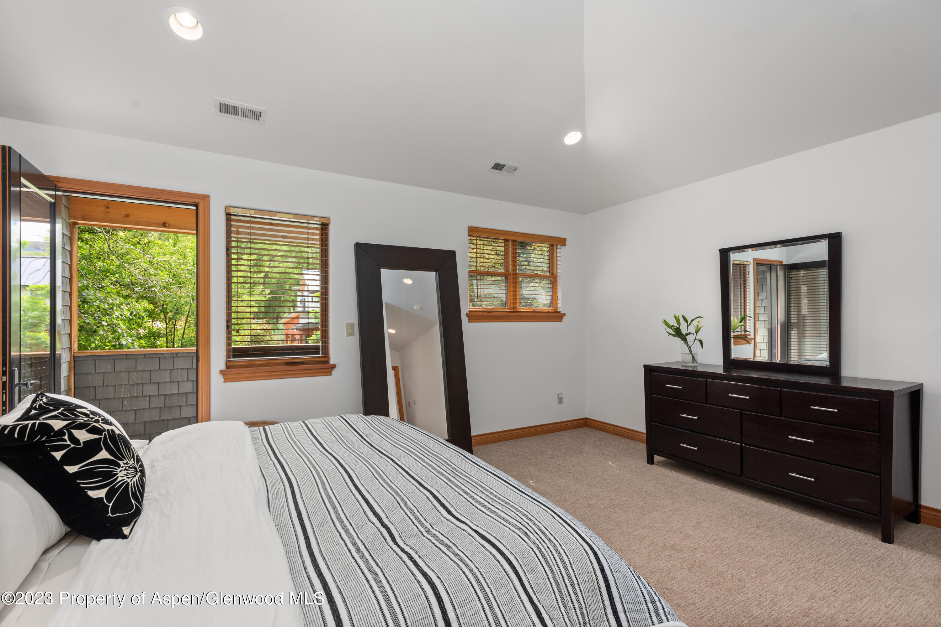 316 Allison Lane Lane, B