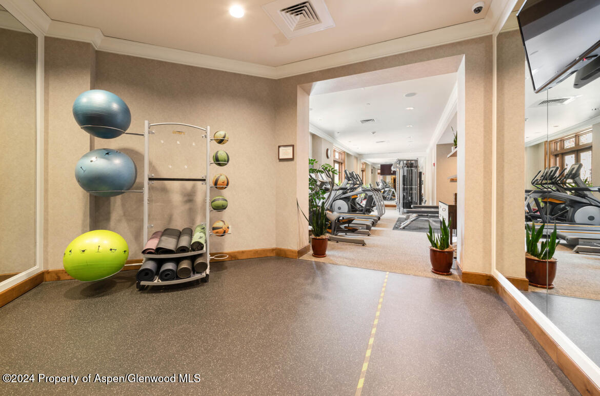 400 E Dean Street, Week 5 #25