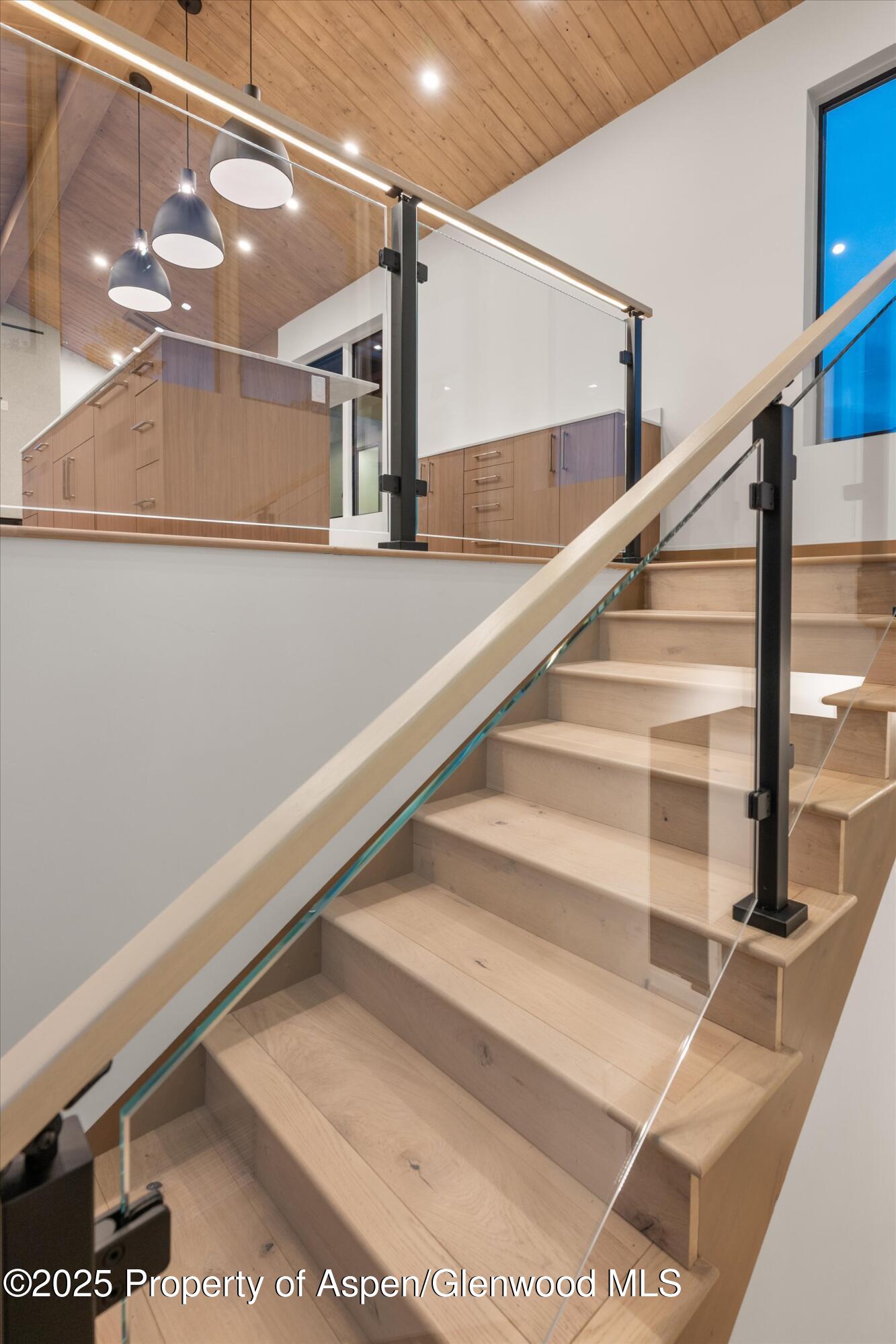 144 W Homestead Drive