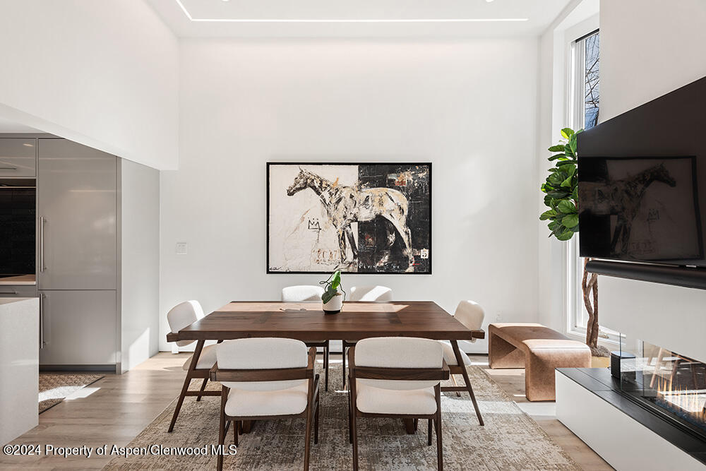 900 E Durant Avenue, Unit 103