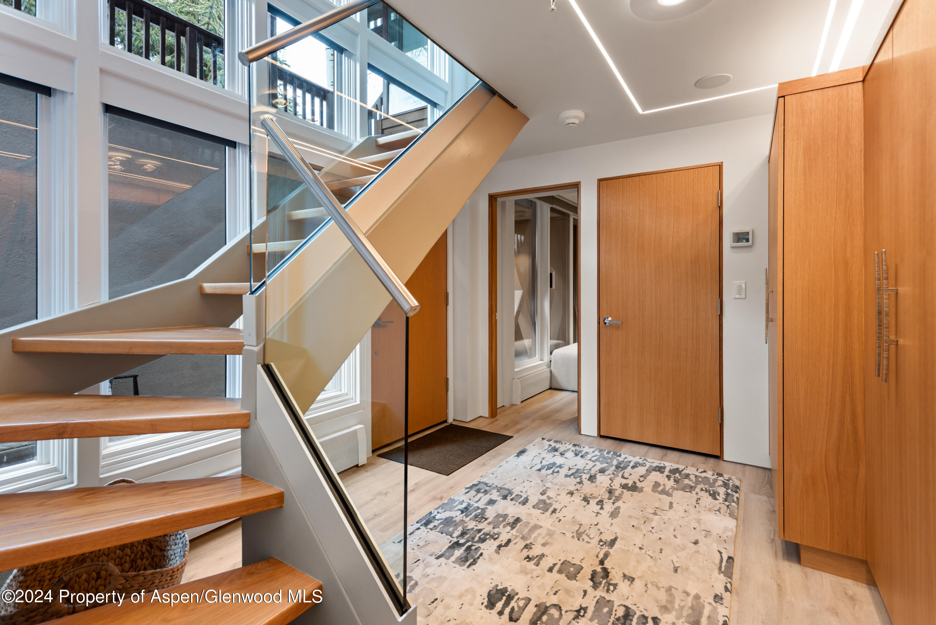 900 E Durant Avenue, Unit 103