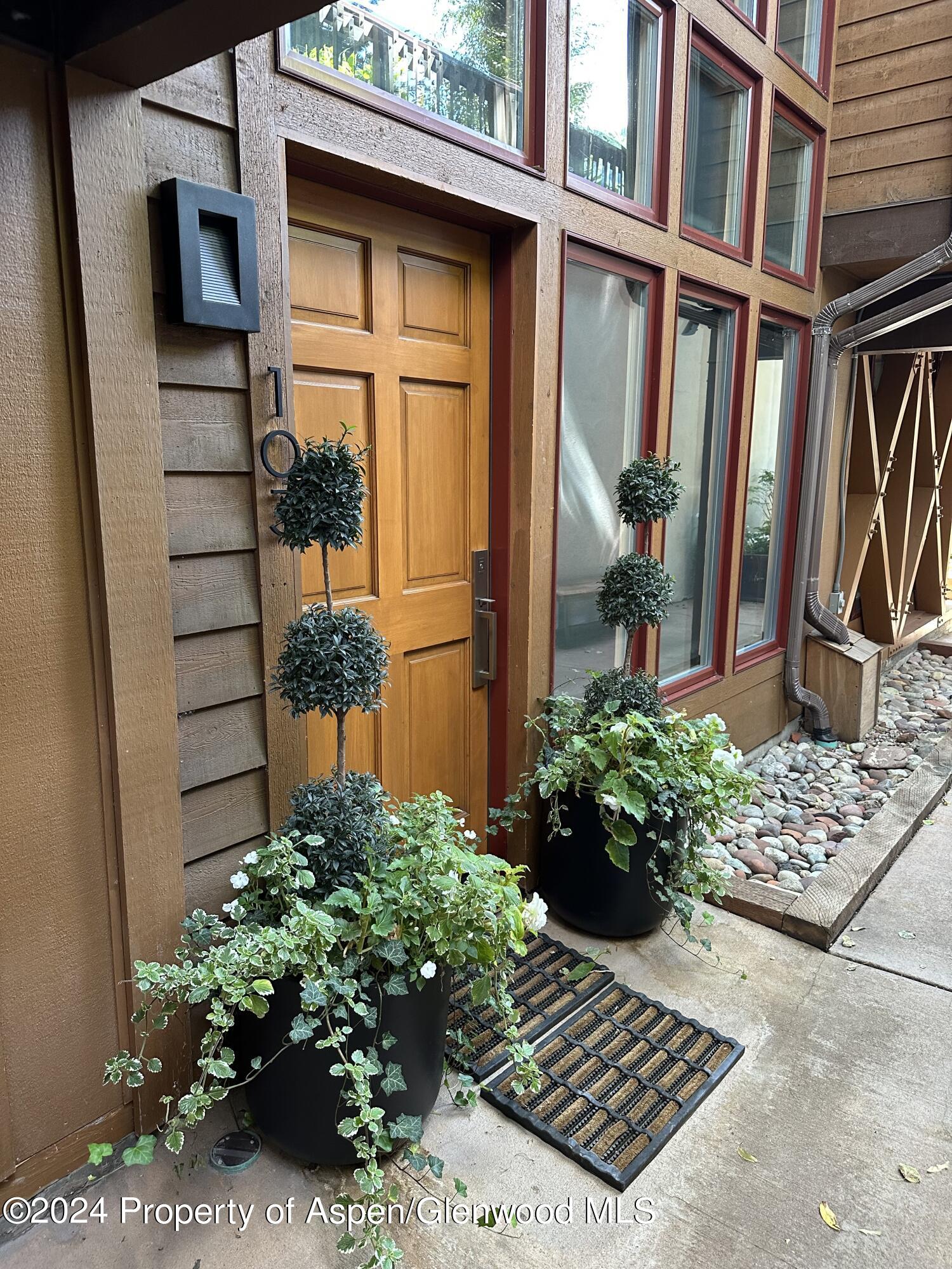 900 E Durant Avenue, Unit 103