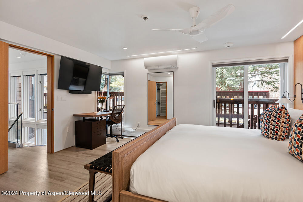 900 E Durant Avenue, Unit 103