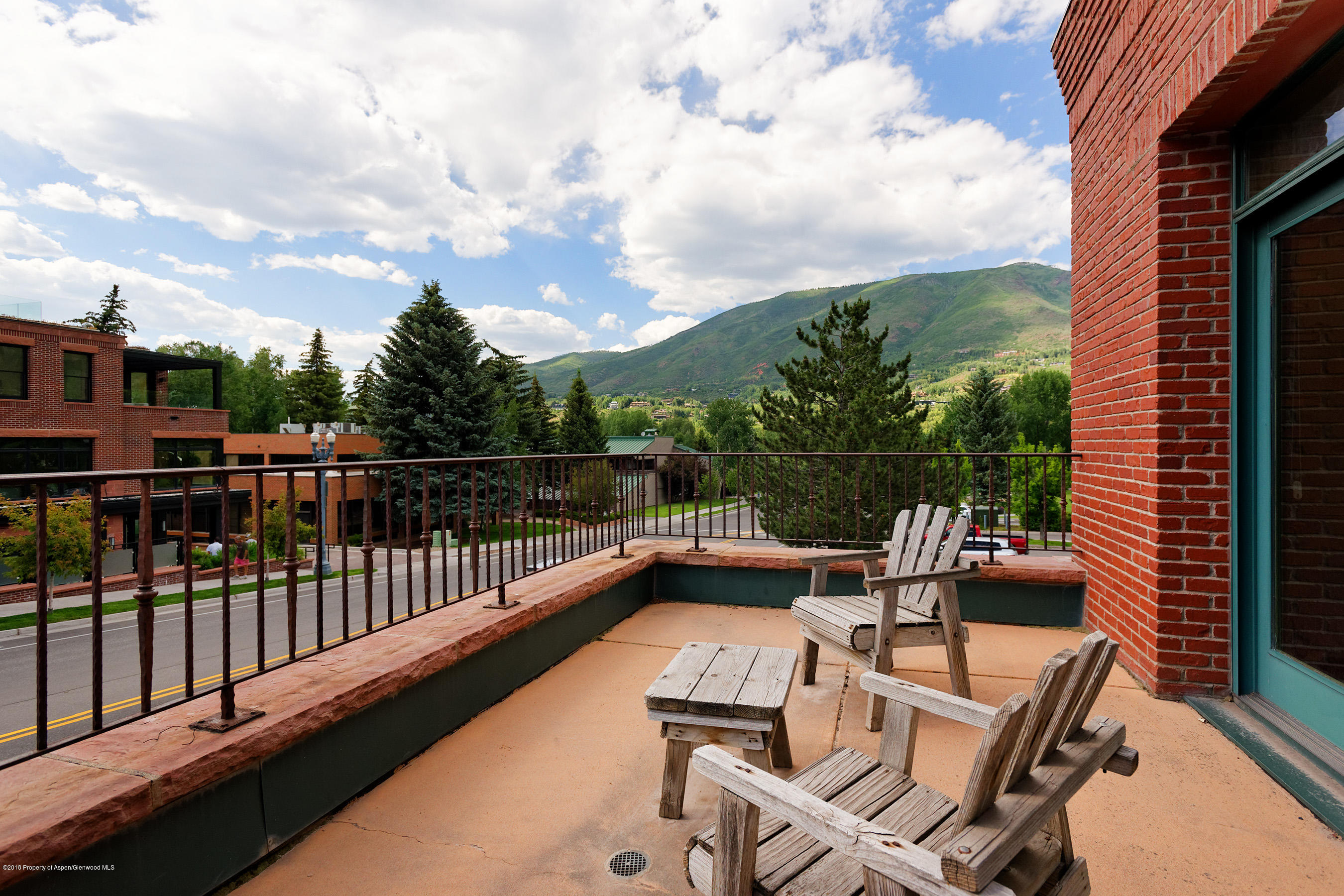 210 N Mill Street, Unit C