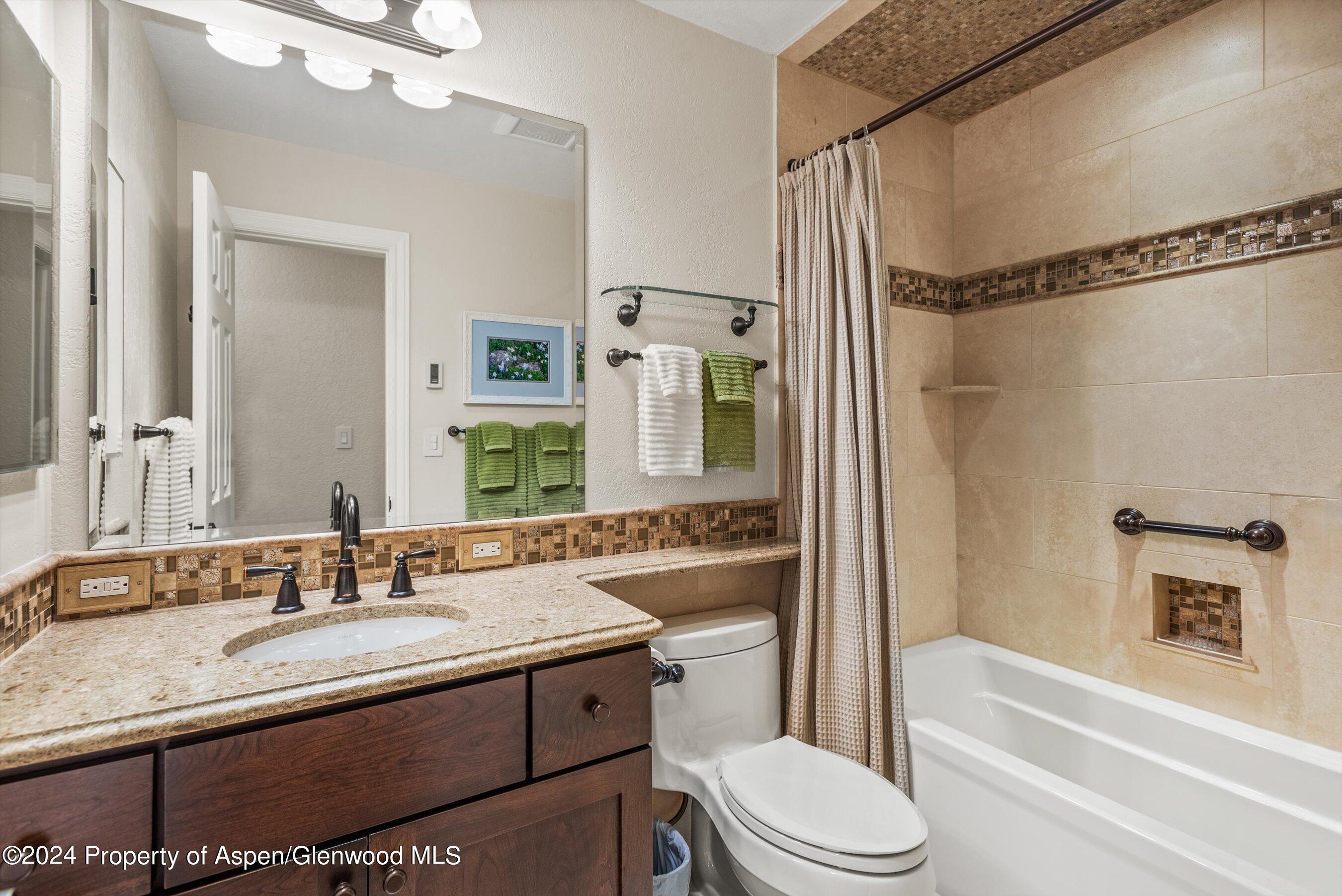 294 Snowmass Club Circle, #1106