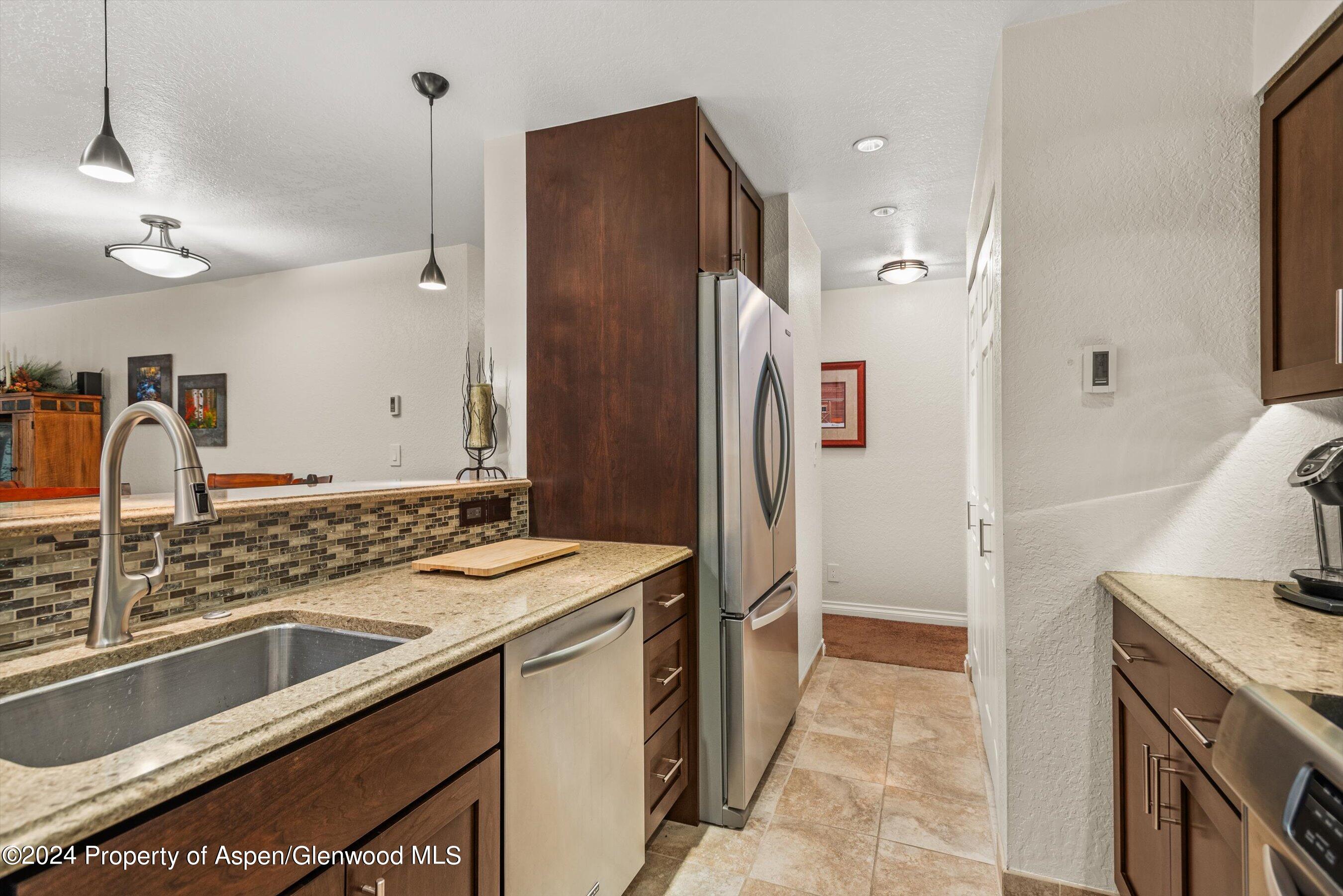 294 Snowmass Club Circle, #1106