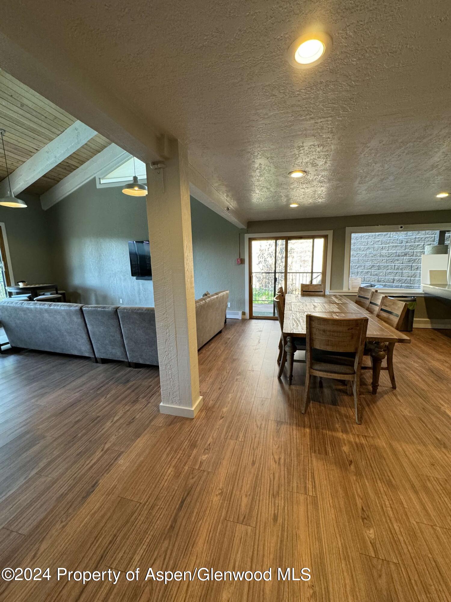 55 Upper Woodbridge Road, K3