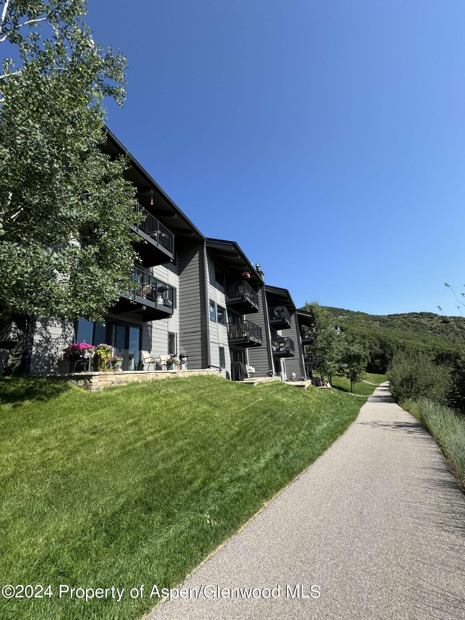 55 Upper Woodbridge Road, K3