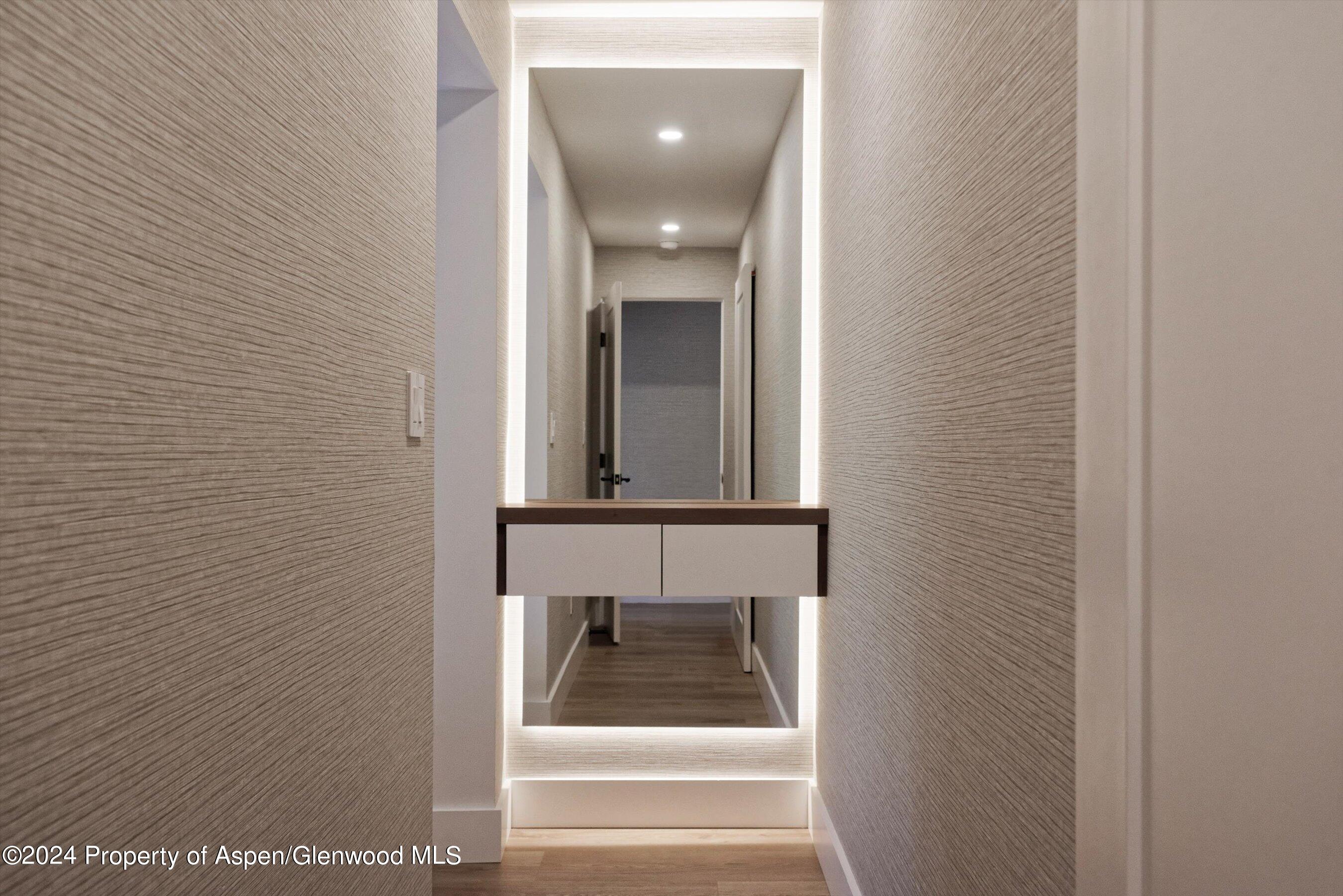 205 E Durant Avenue 1-I