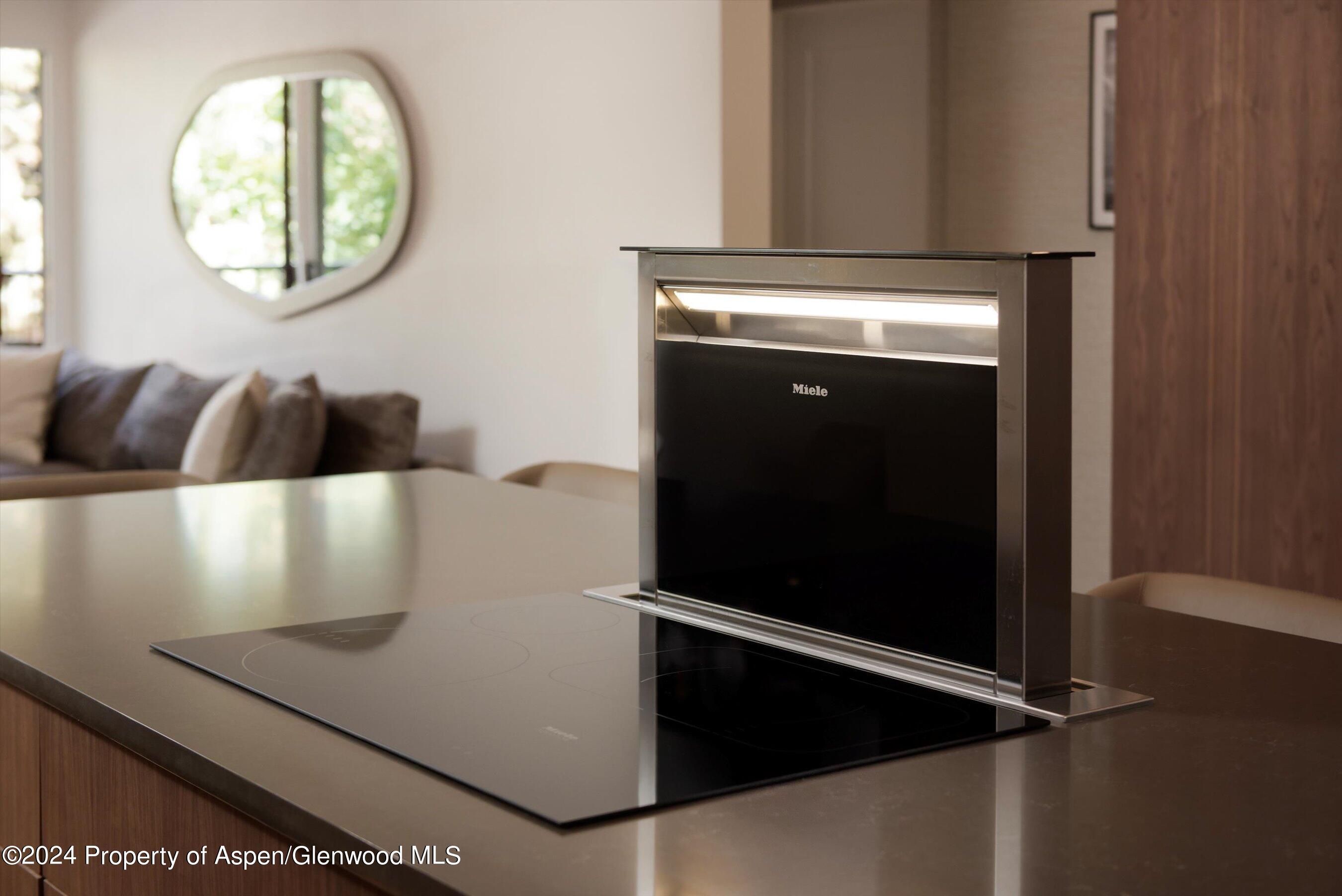 205 E Durant Avenue 1-I