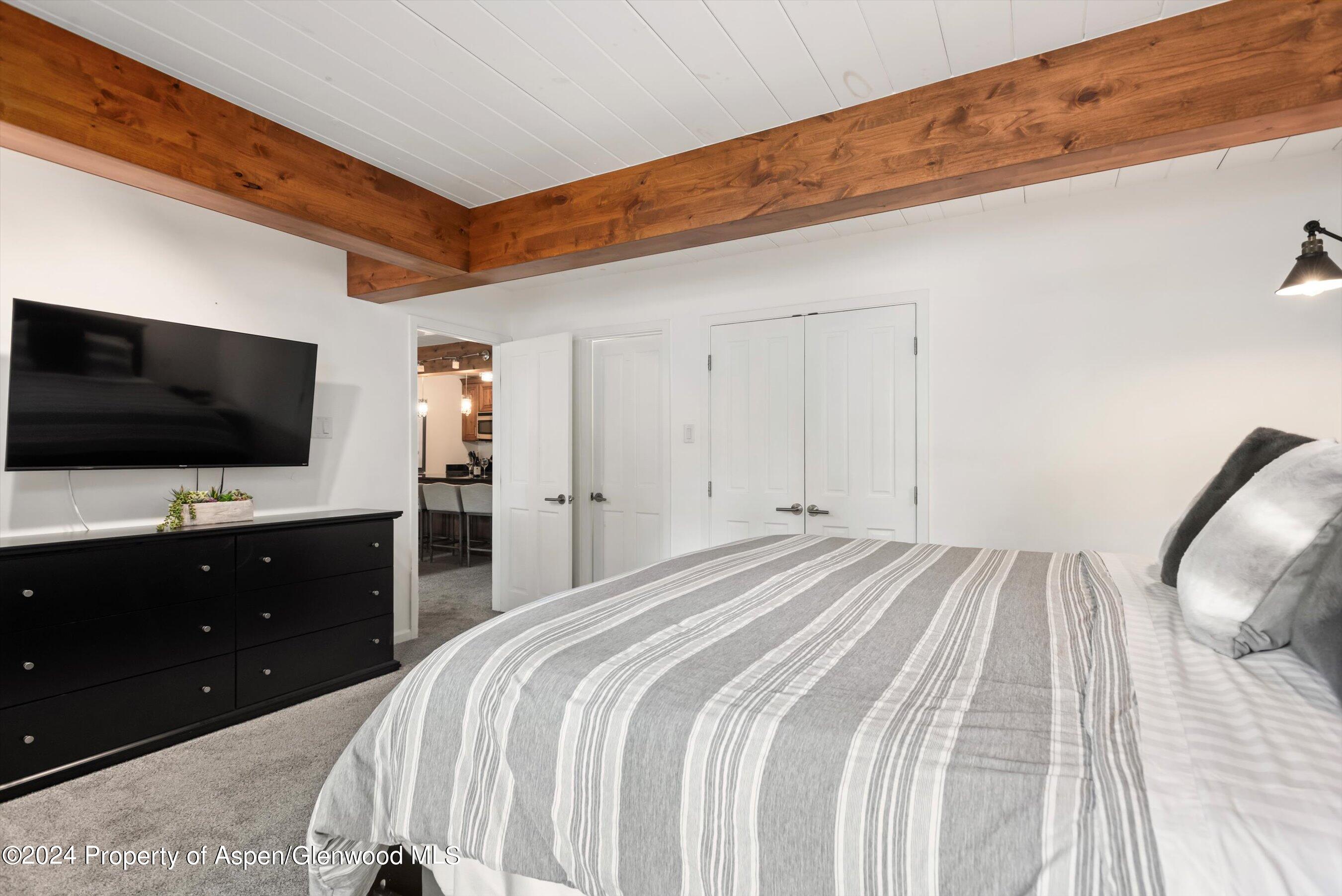 131 E Durant Avenue, #102