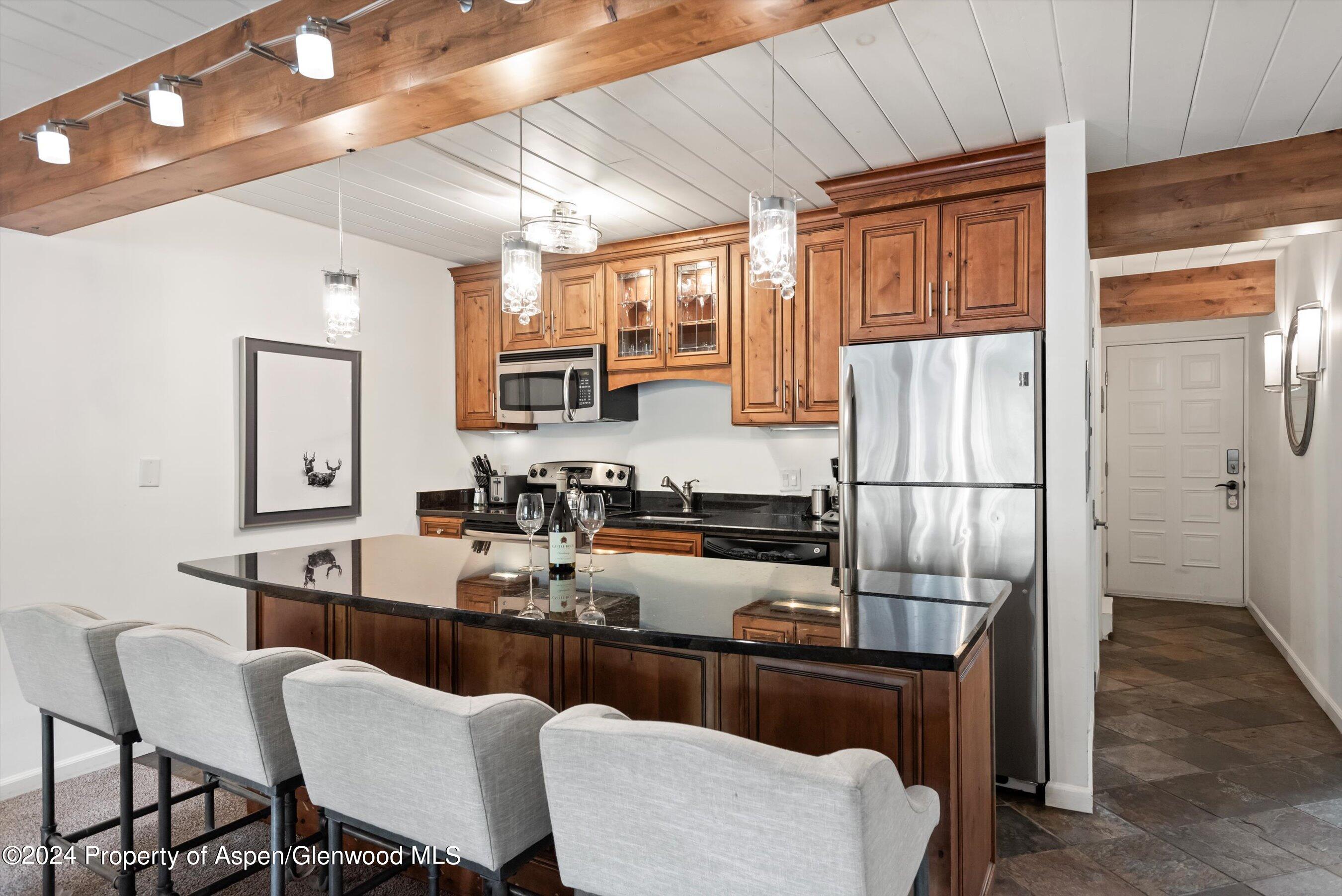 131 E Durant Avenue, #102