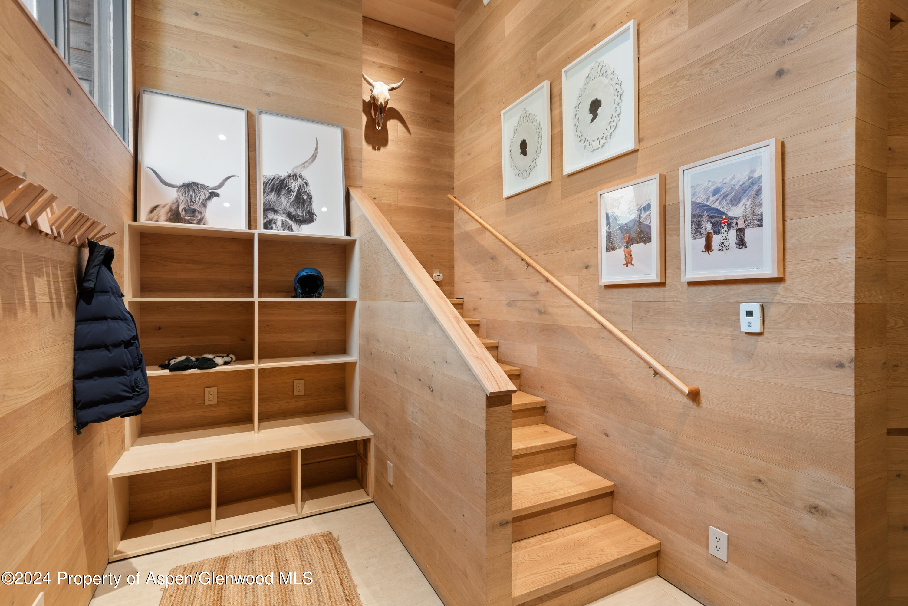 800 S Monarch Street Unit 9