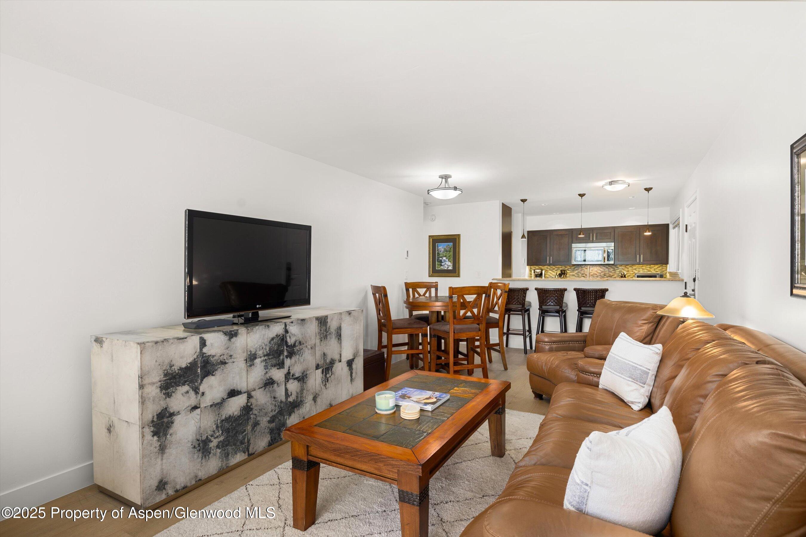 294 Snowmass Club Circle 1106