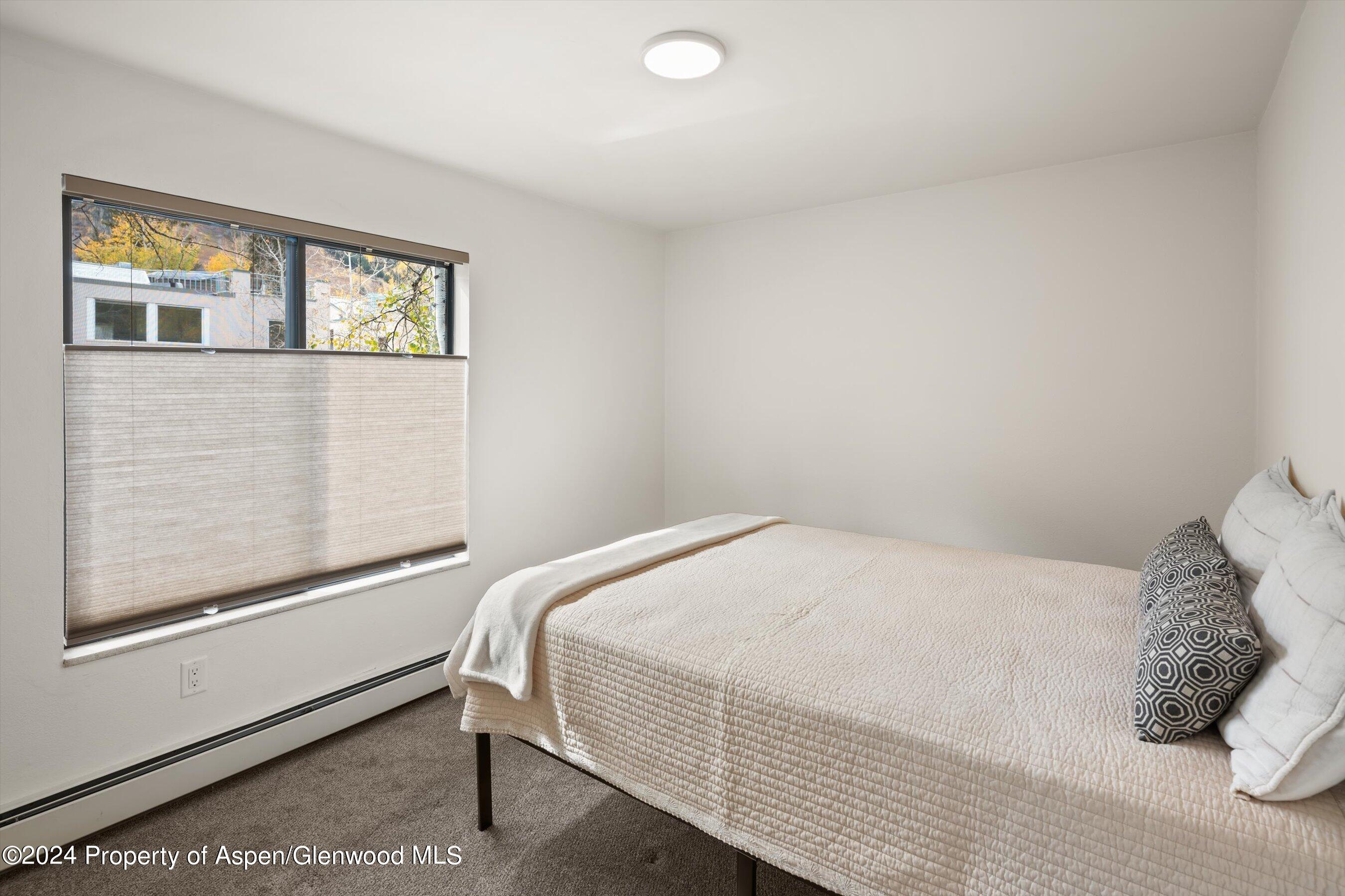 725 E Main Street, #209