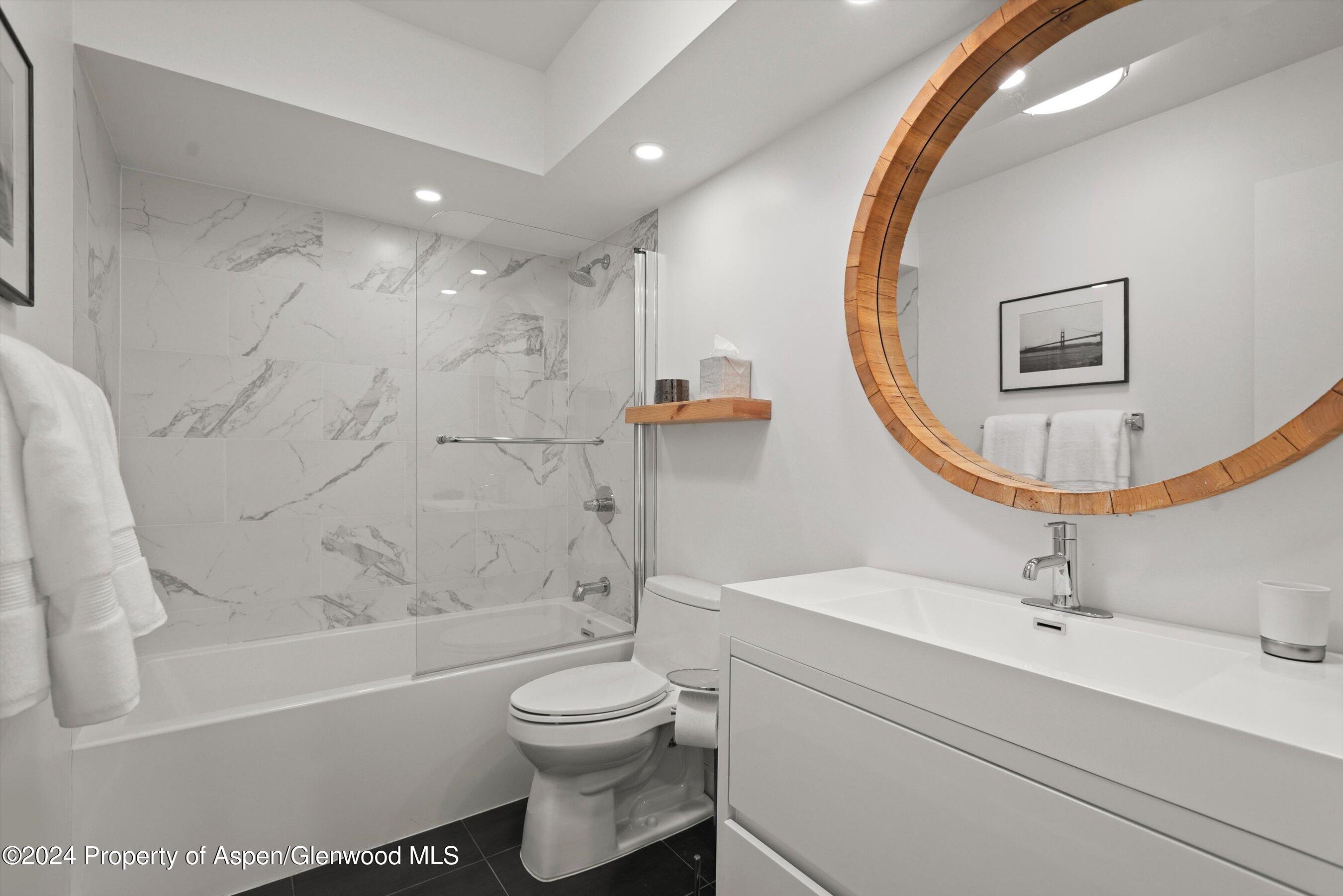 731 S Mill Street, 1A