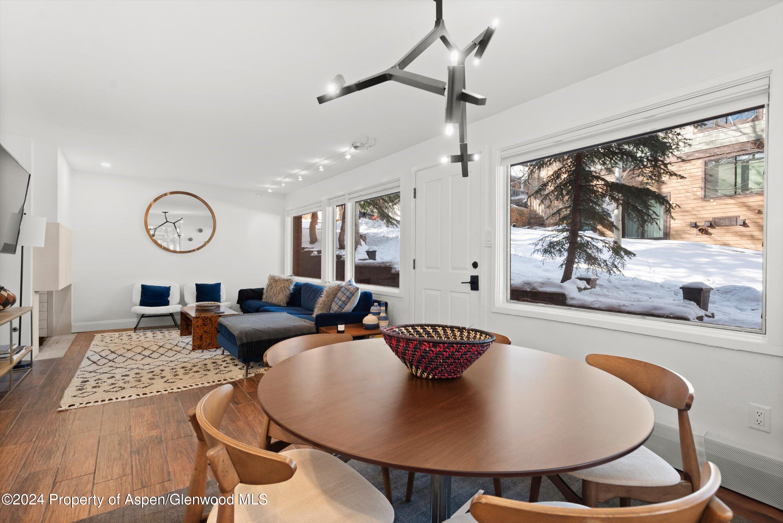 731 S Mill Street, 1A