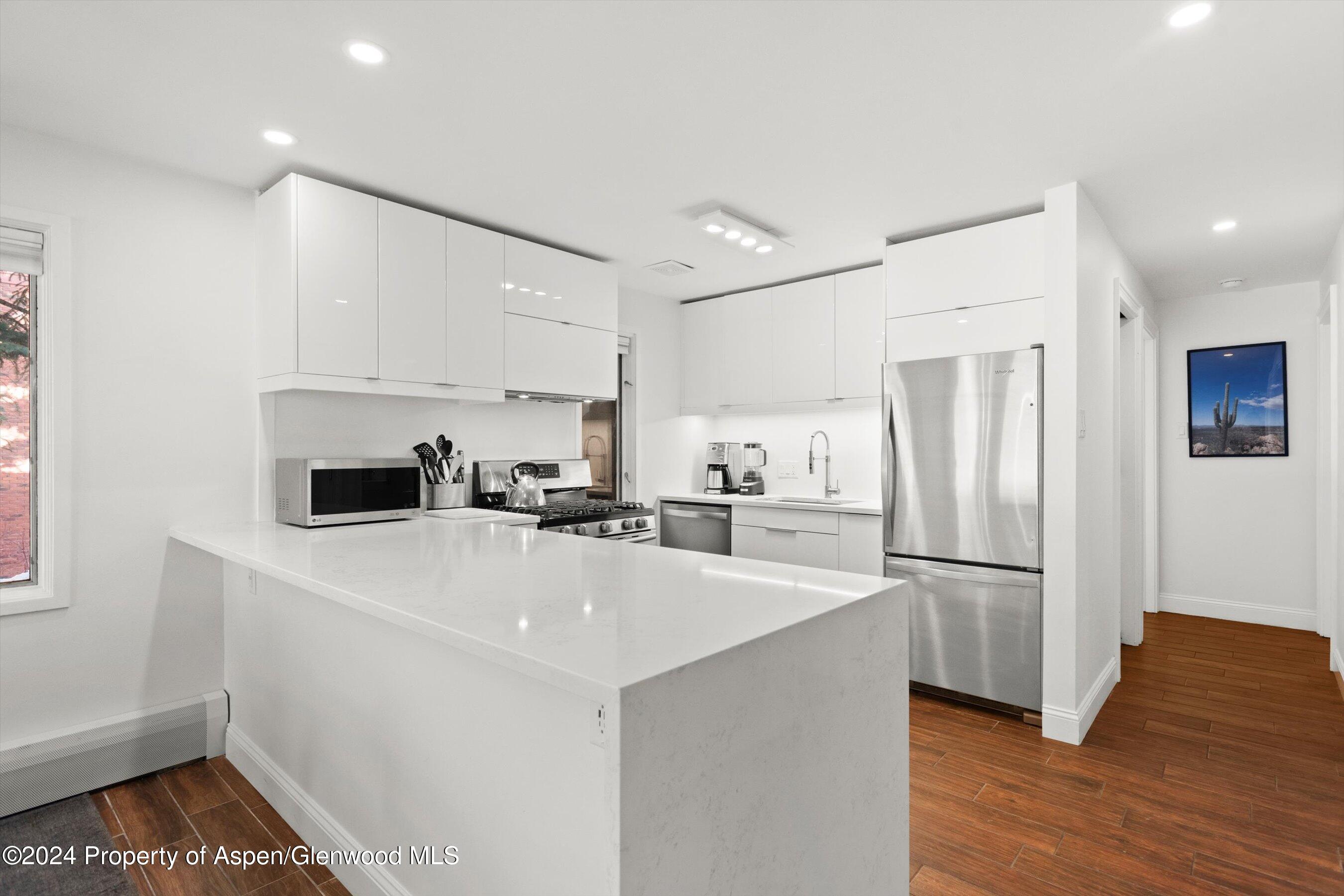 731 S Mill Street, 1A