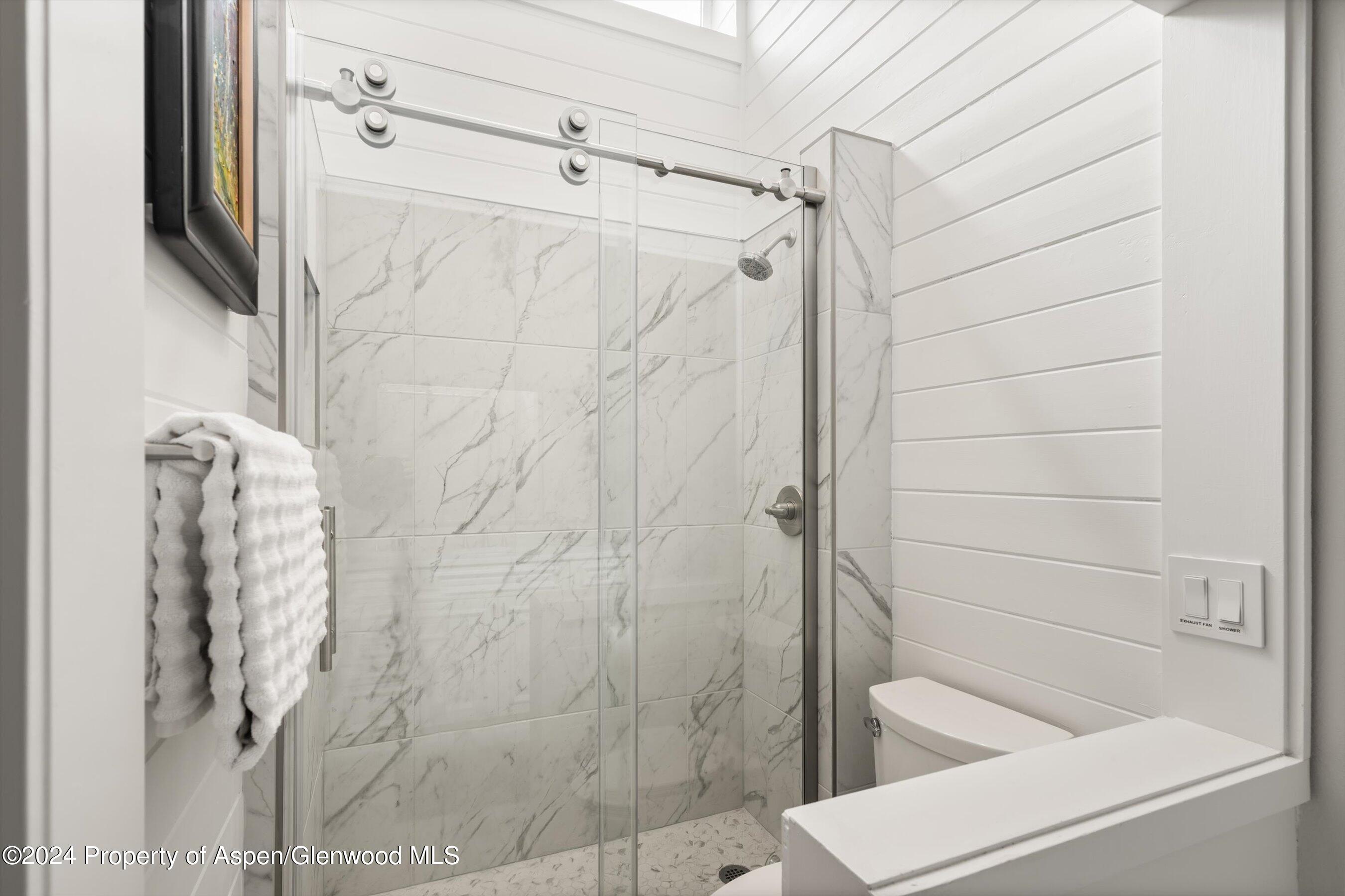 311 S Aspen Street Unit: 2