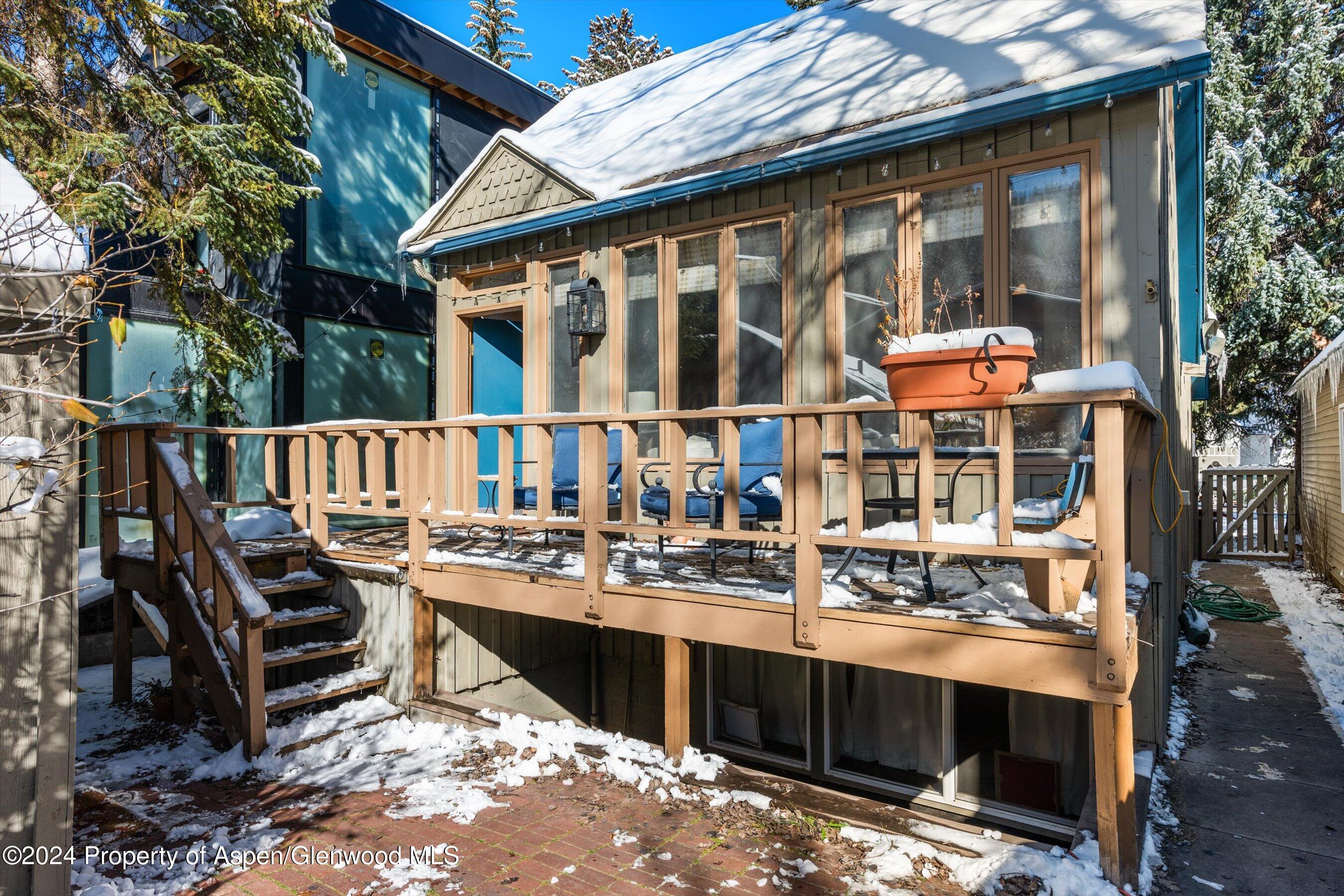 217 W Bleeker Street