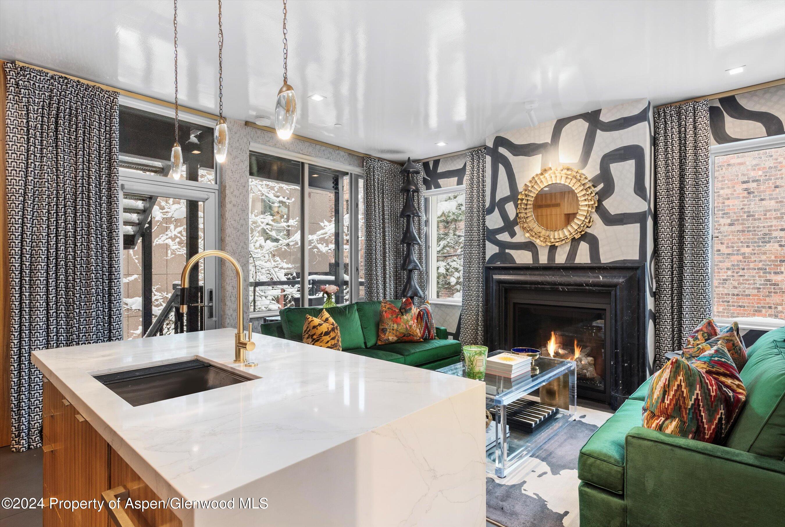 434 E Main Street 203