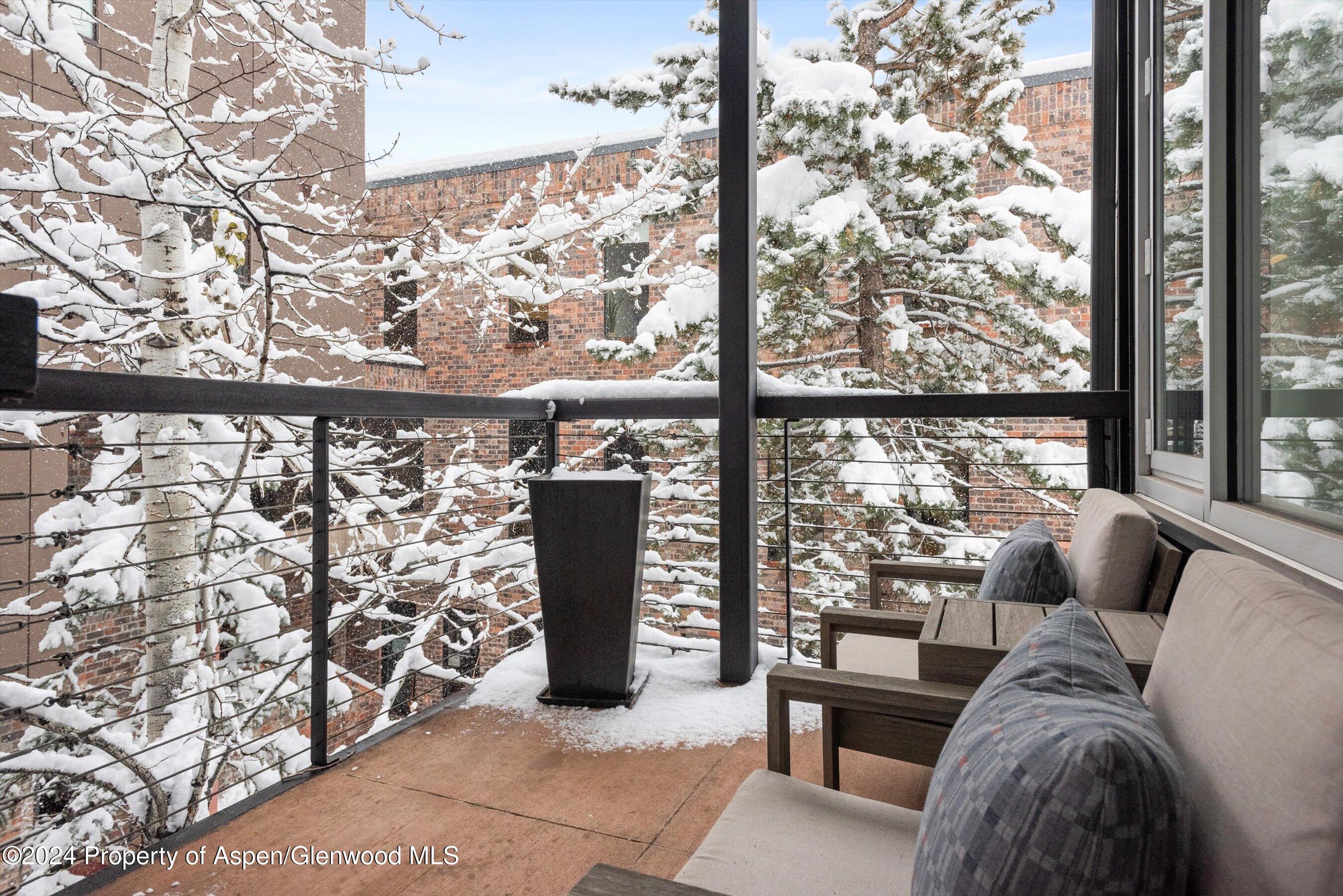 434 E Main Street 203