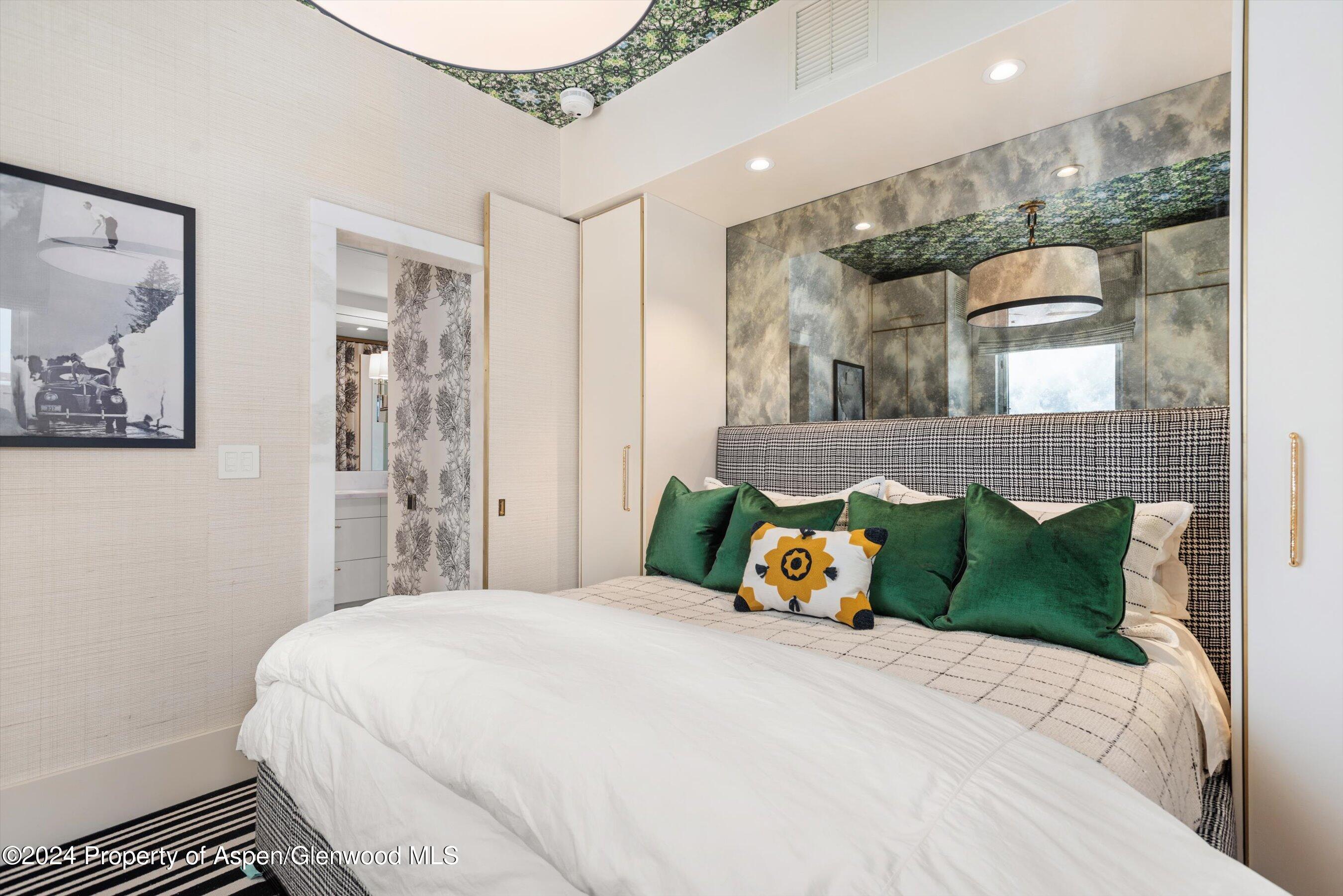 434 E Main Street 203