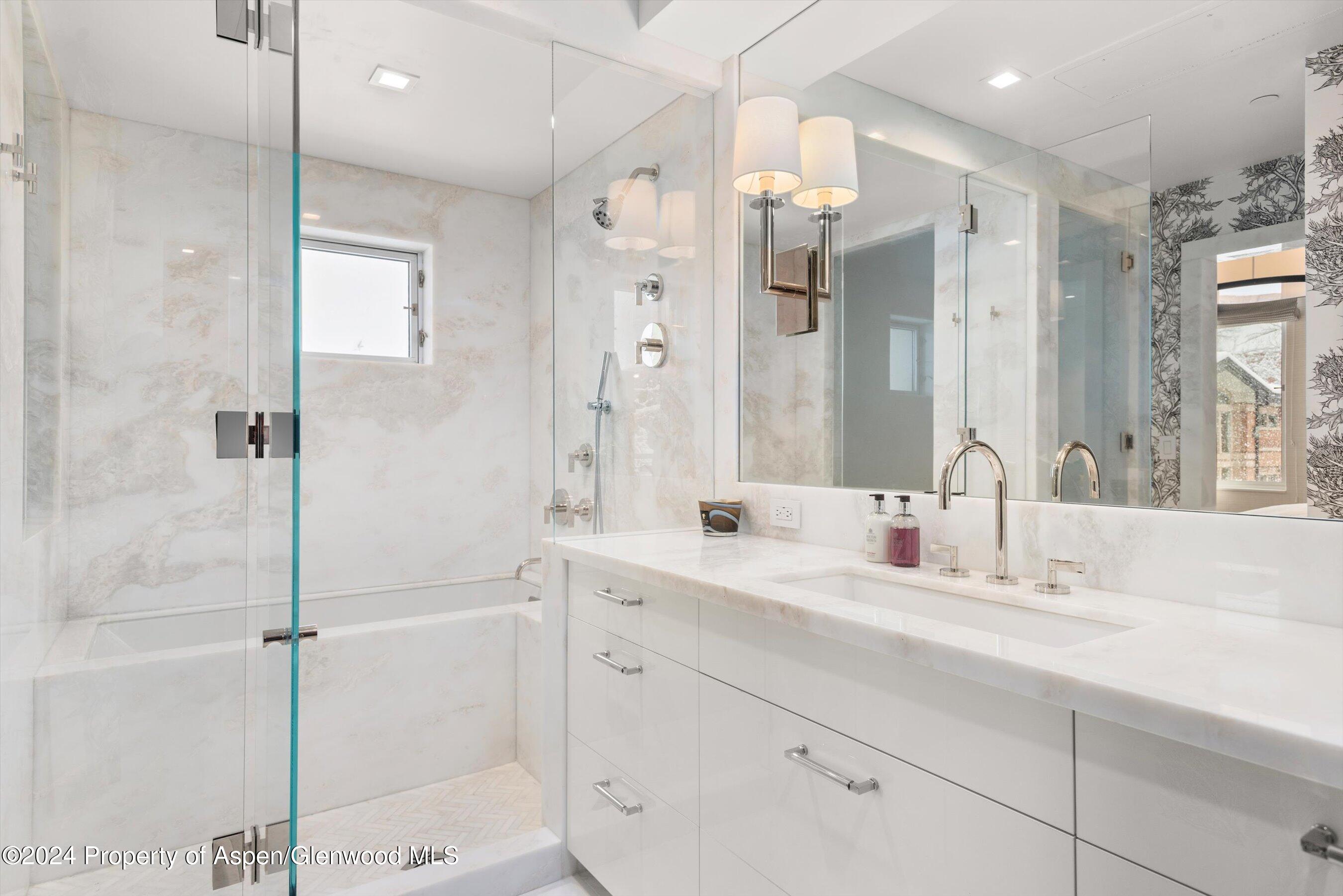 434 E Main Street 203