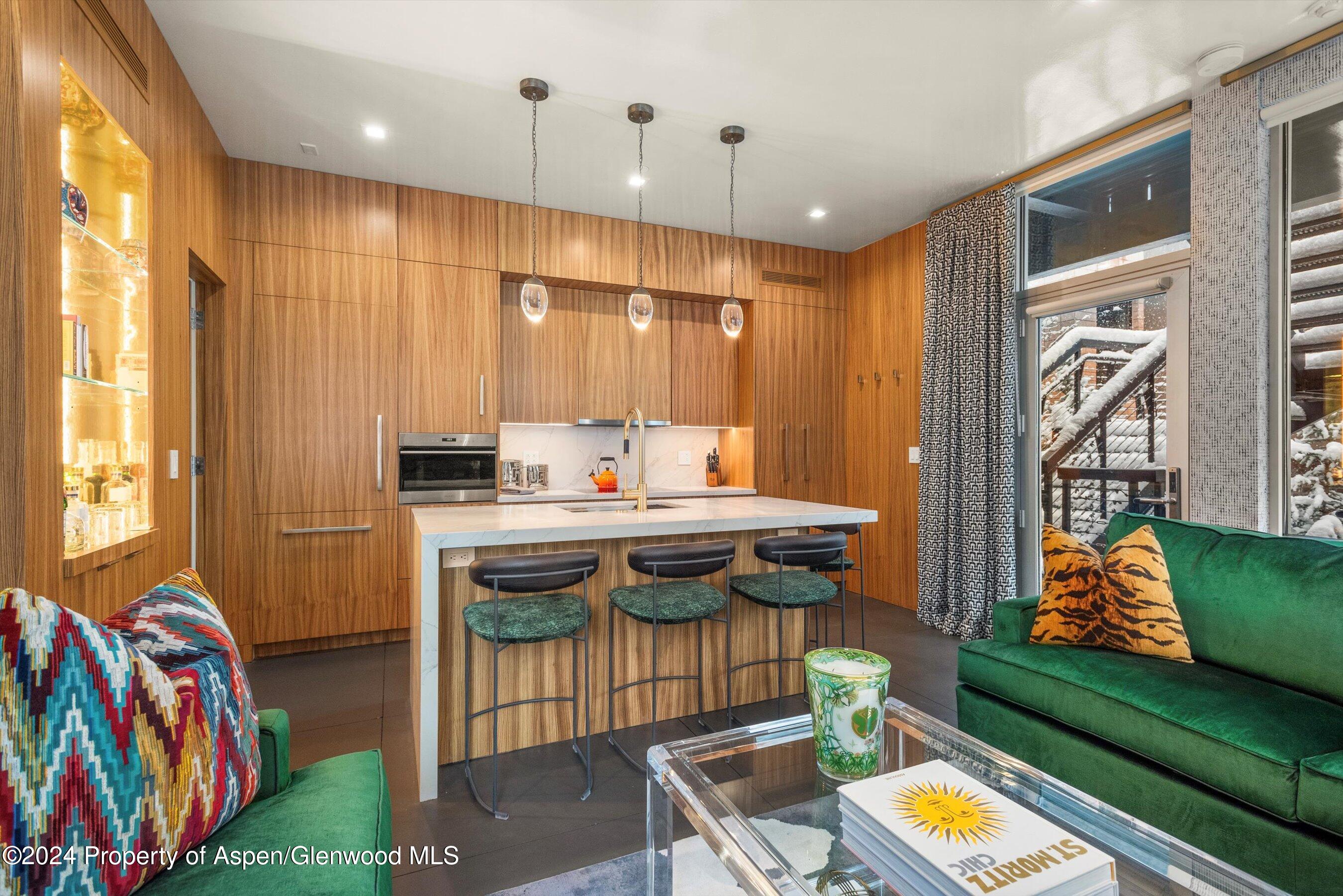 434 E Main Street 203