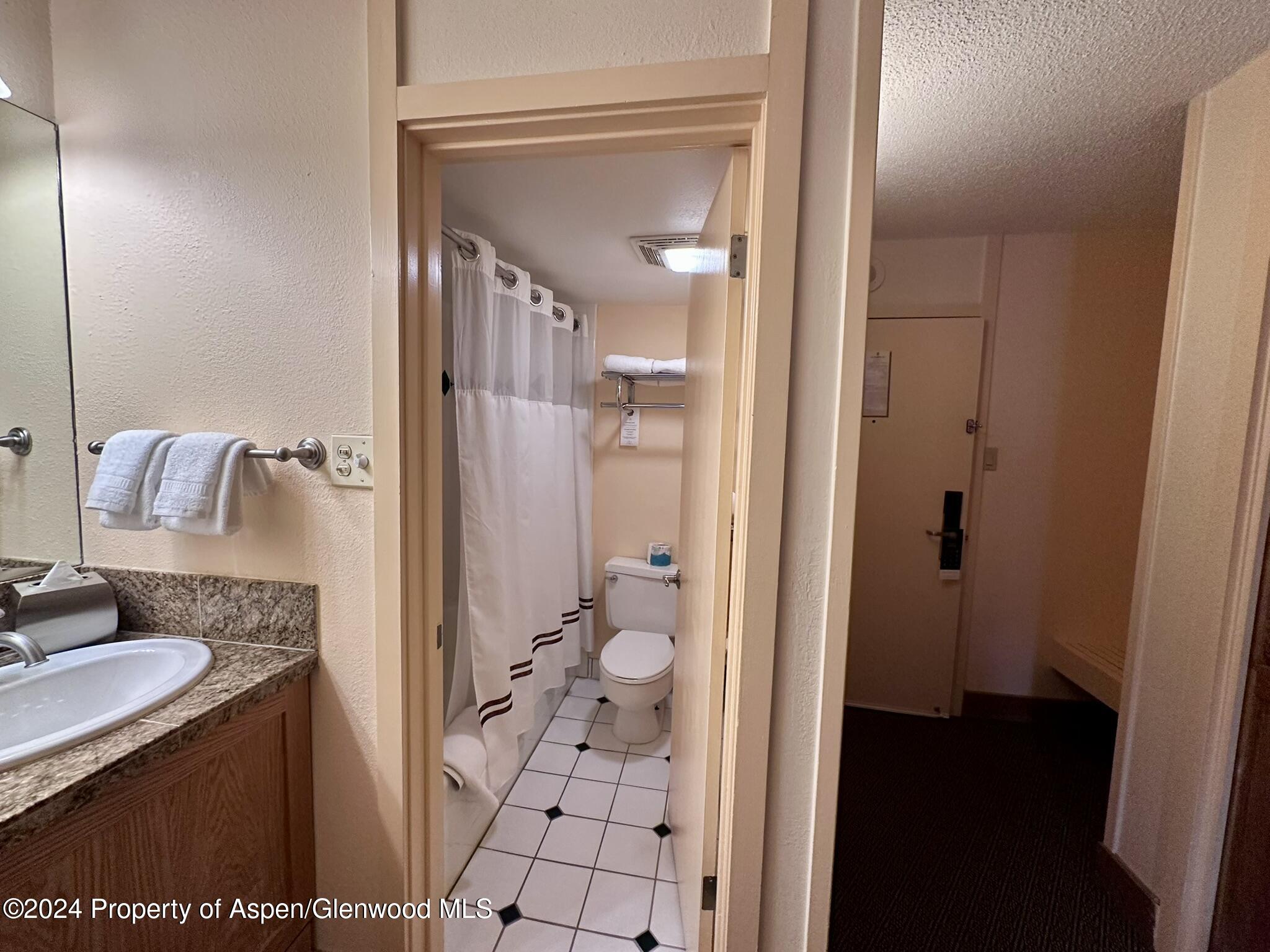 300 Carriage Way, 510