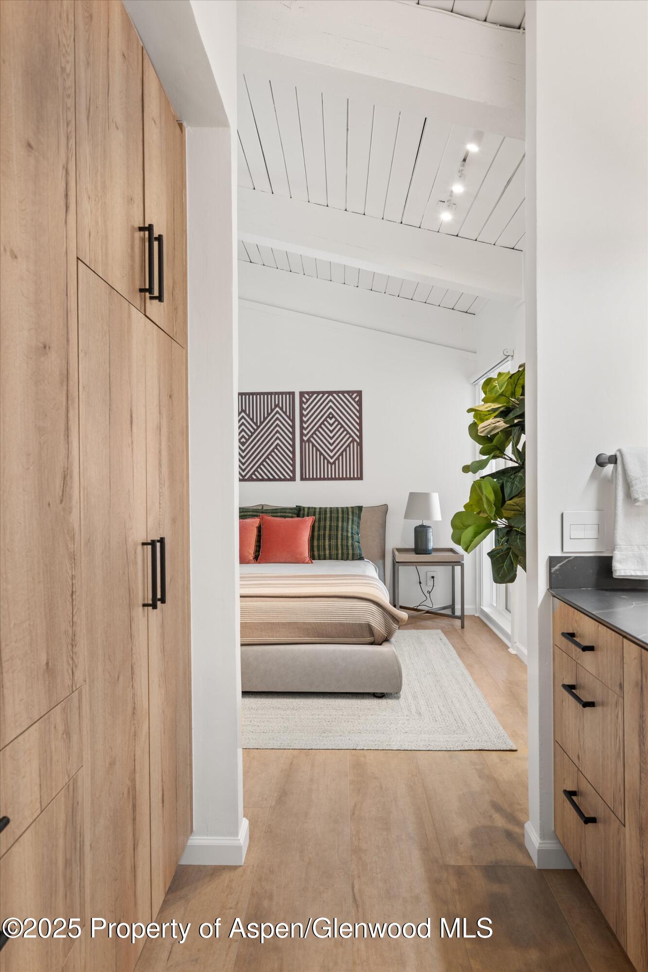 360 Wood Road, 301