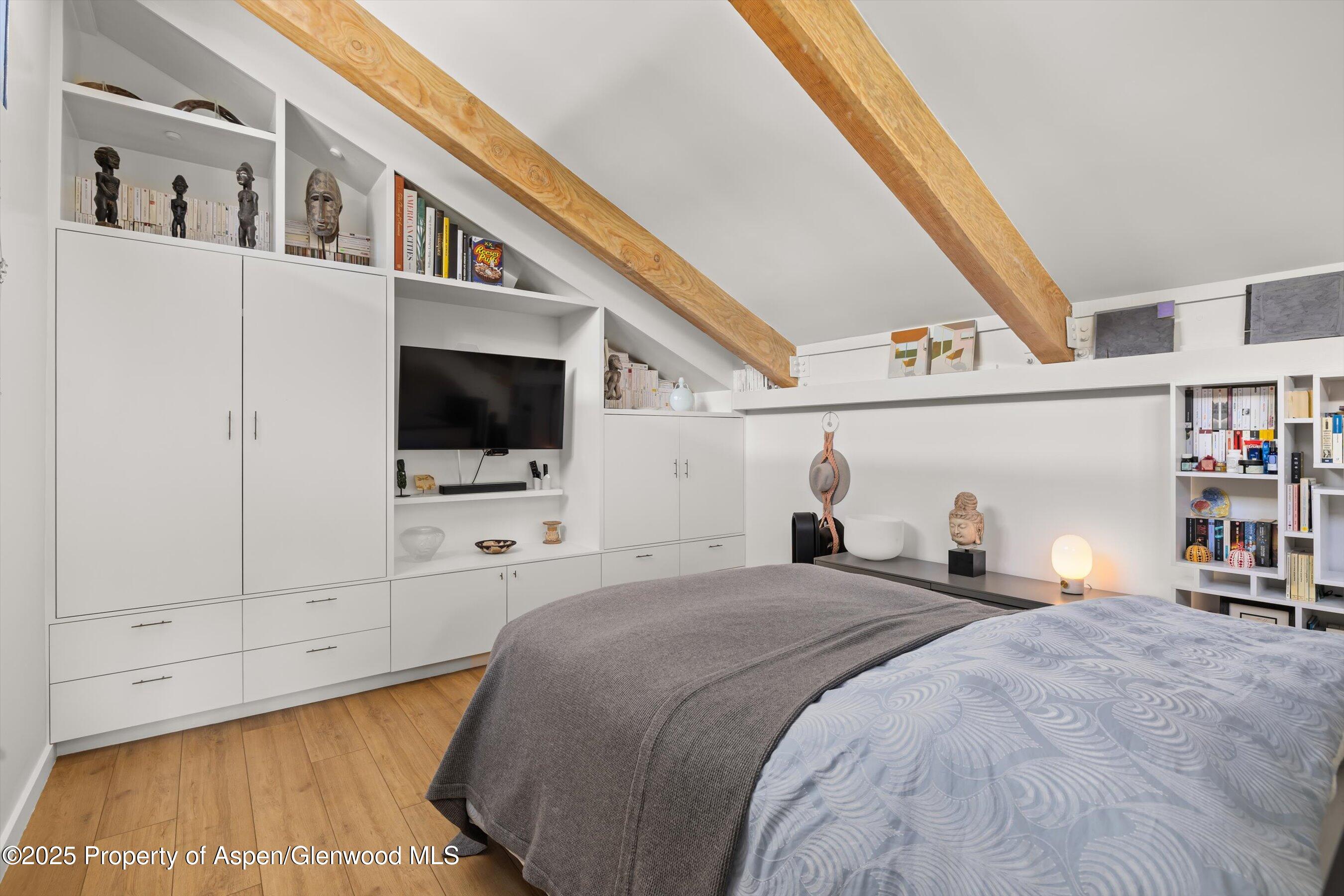 55 Upper Woodbridge Road, Unit H-6