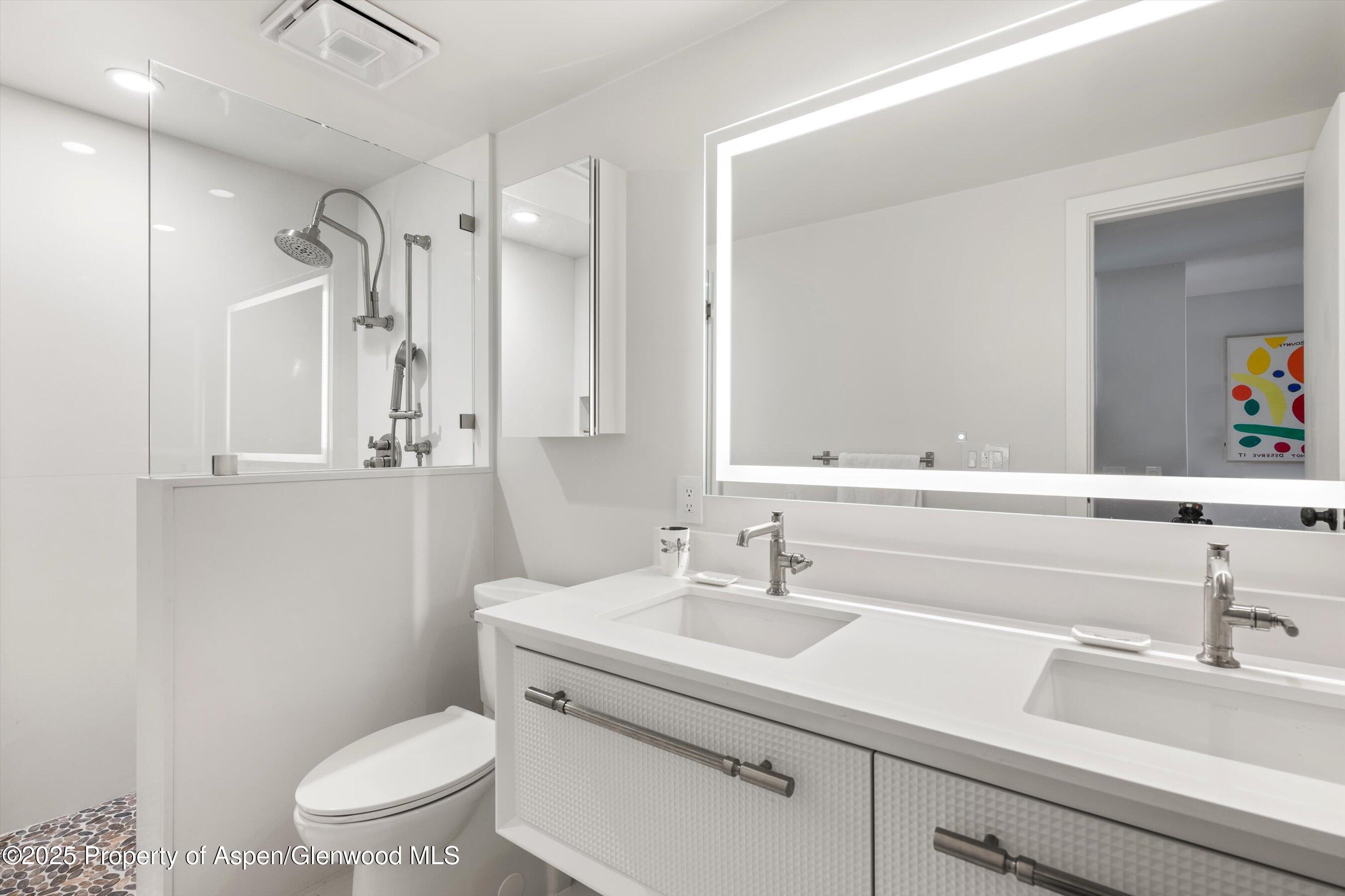 55 Upper Woodbridge Road, Unit H-6