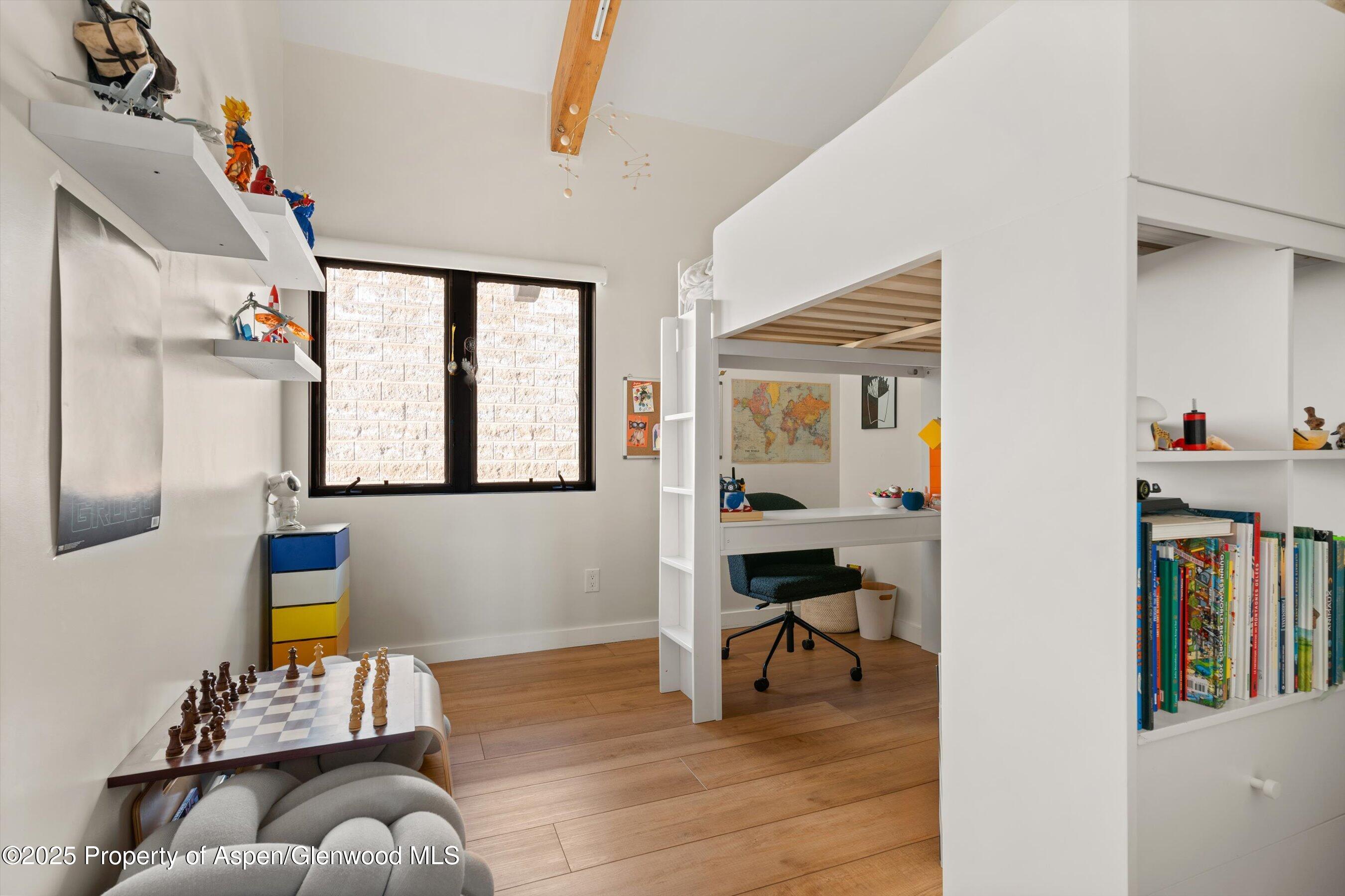 55 Upper Woodbridge Road, Unit H-6