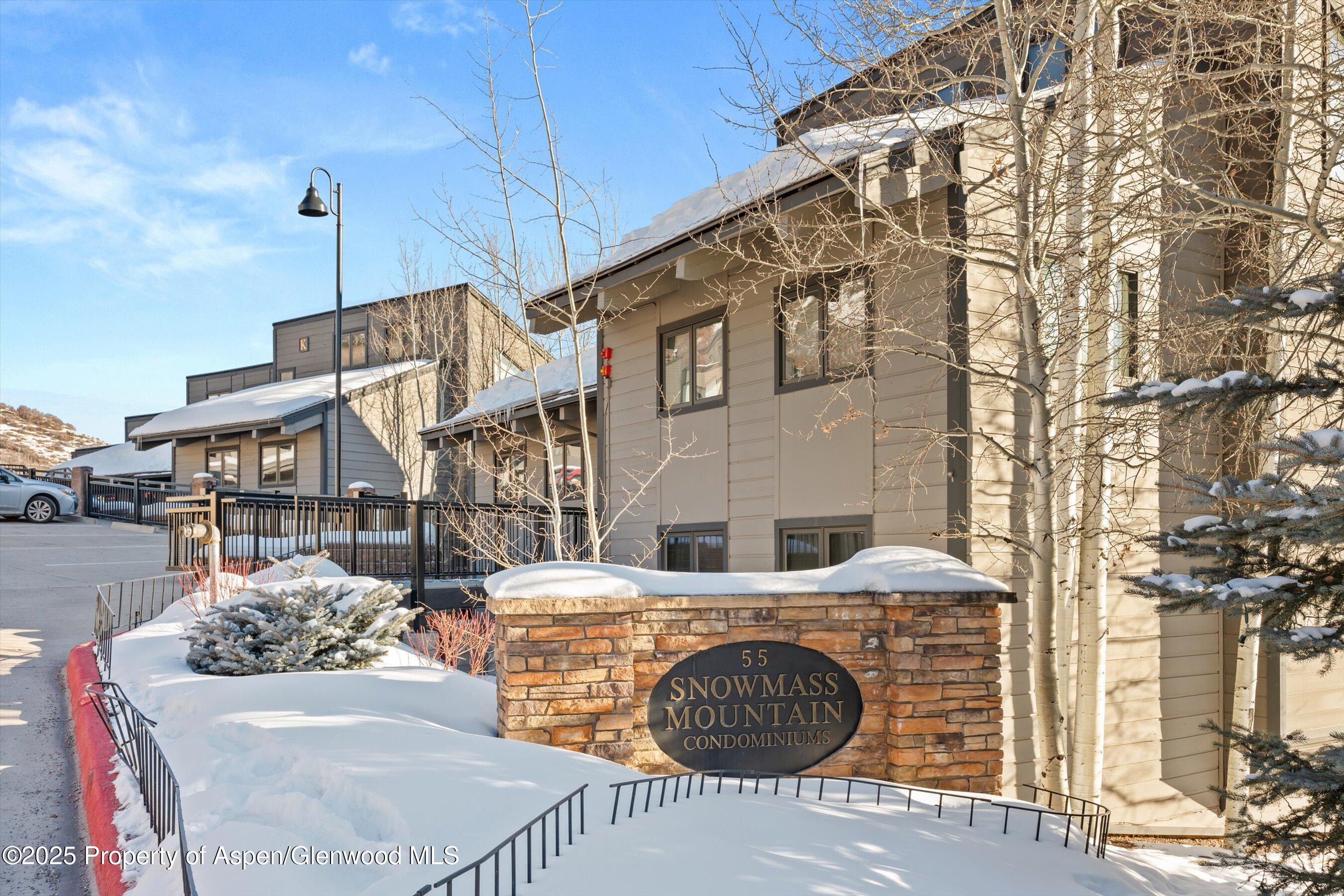 55 Upper Woodbridge Road, Unit H-6