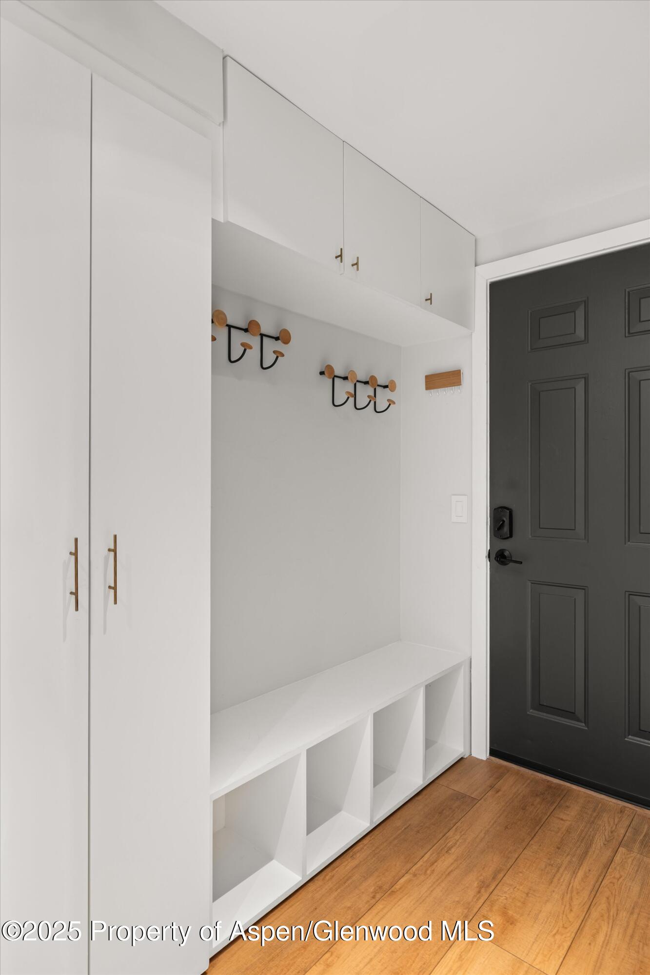 55 Upper Woodbridge Road, Unit H-6