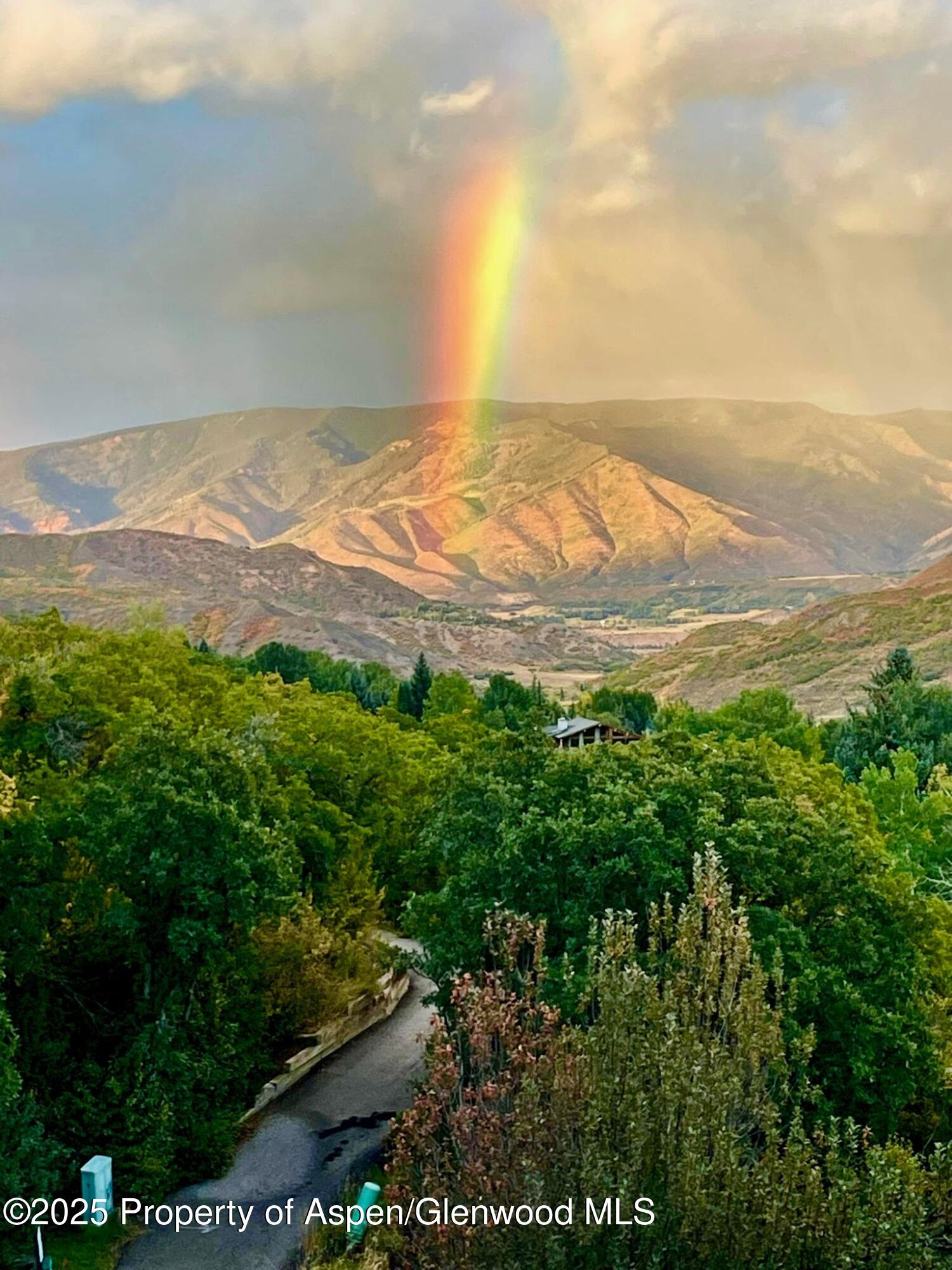 55 Upper Woodbridge Road, Unit H-6