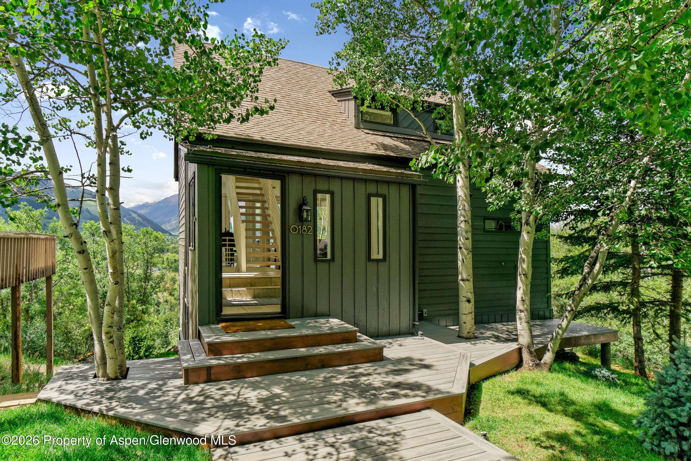182 Bennett Place
