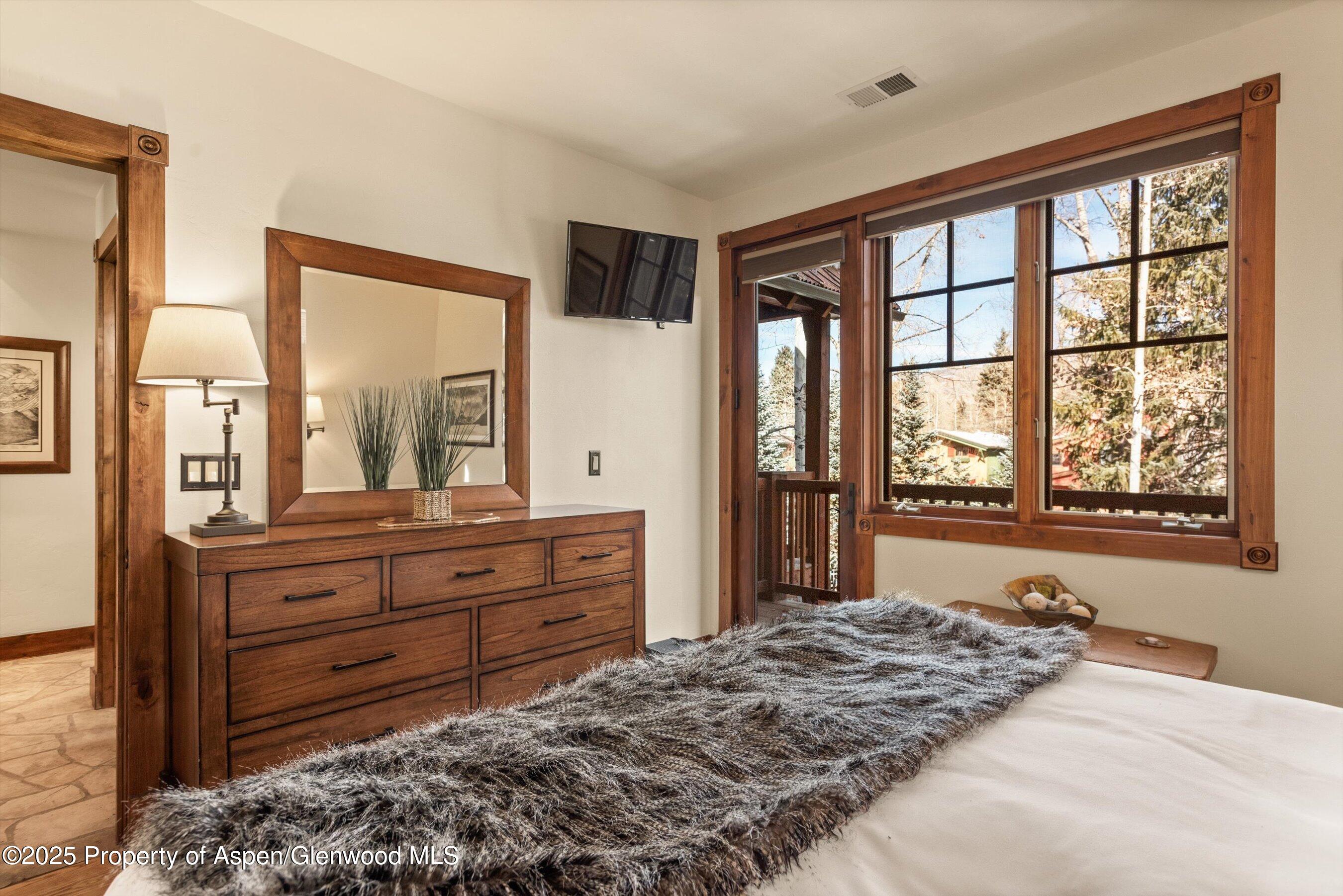 503 W Main Street B202