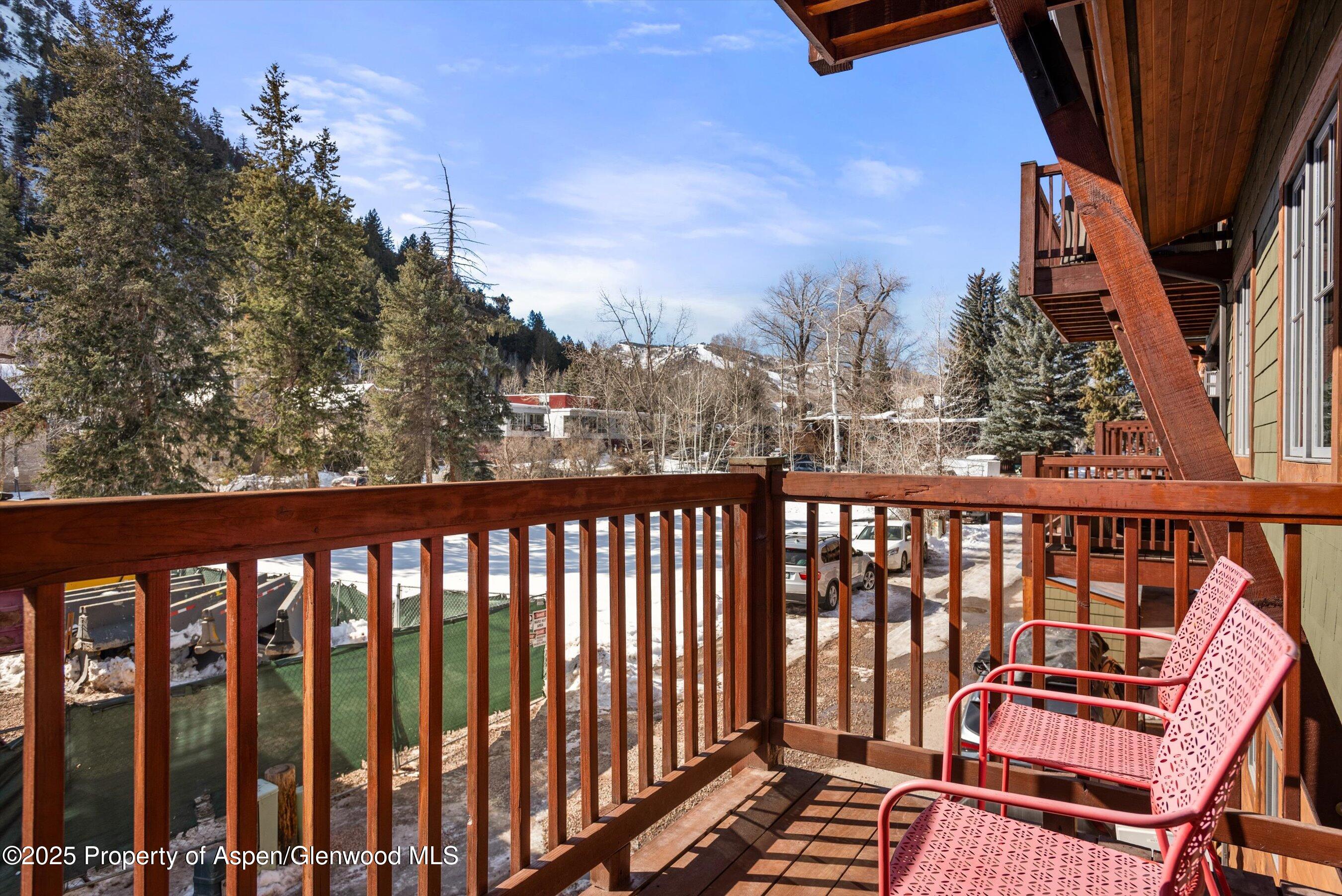 503 W Main Street B202