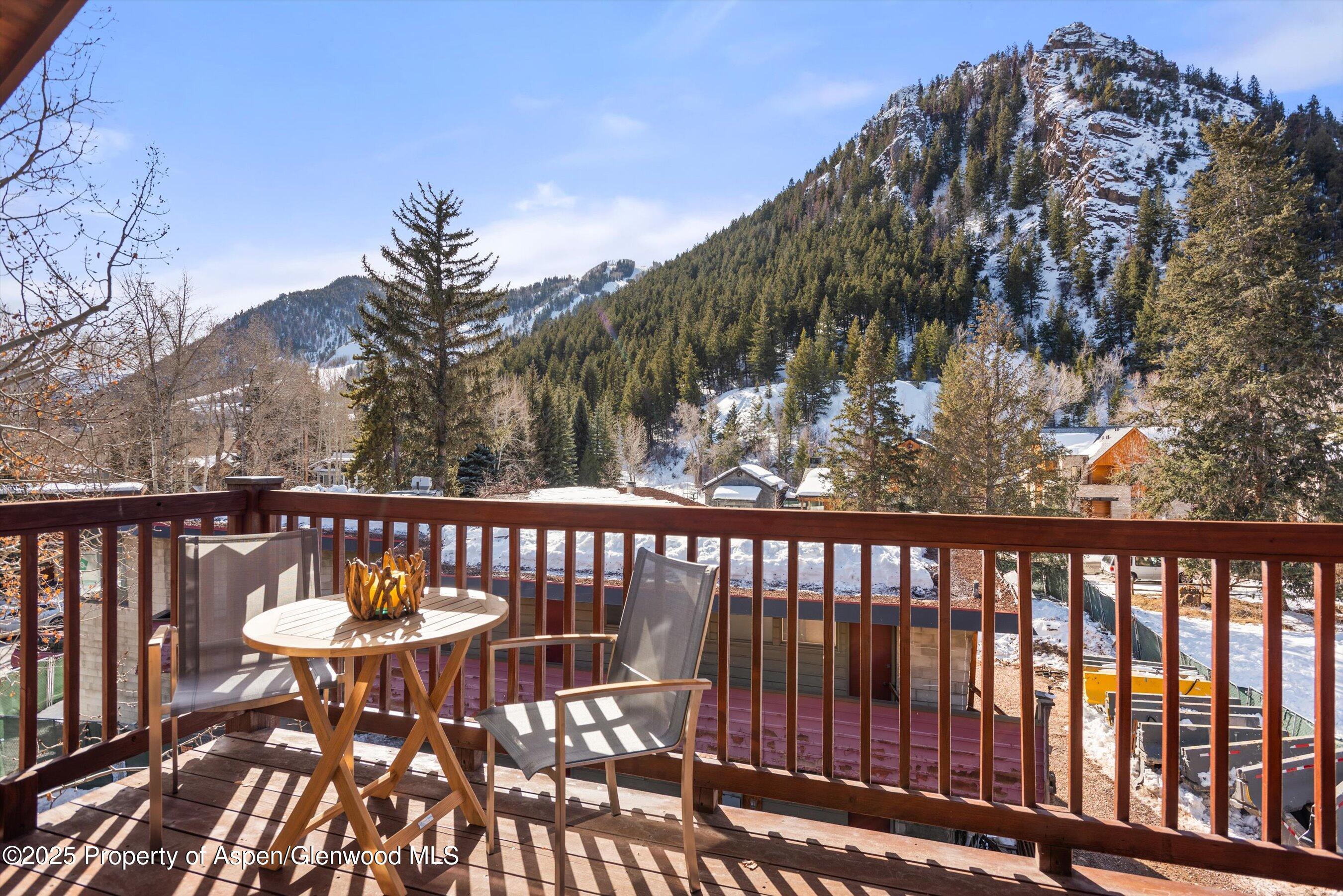 503 W Main Street B202